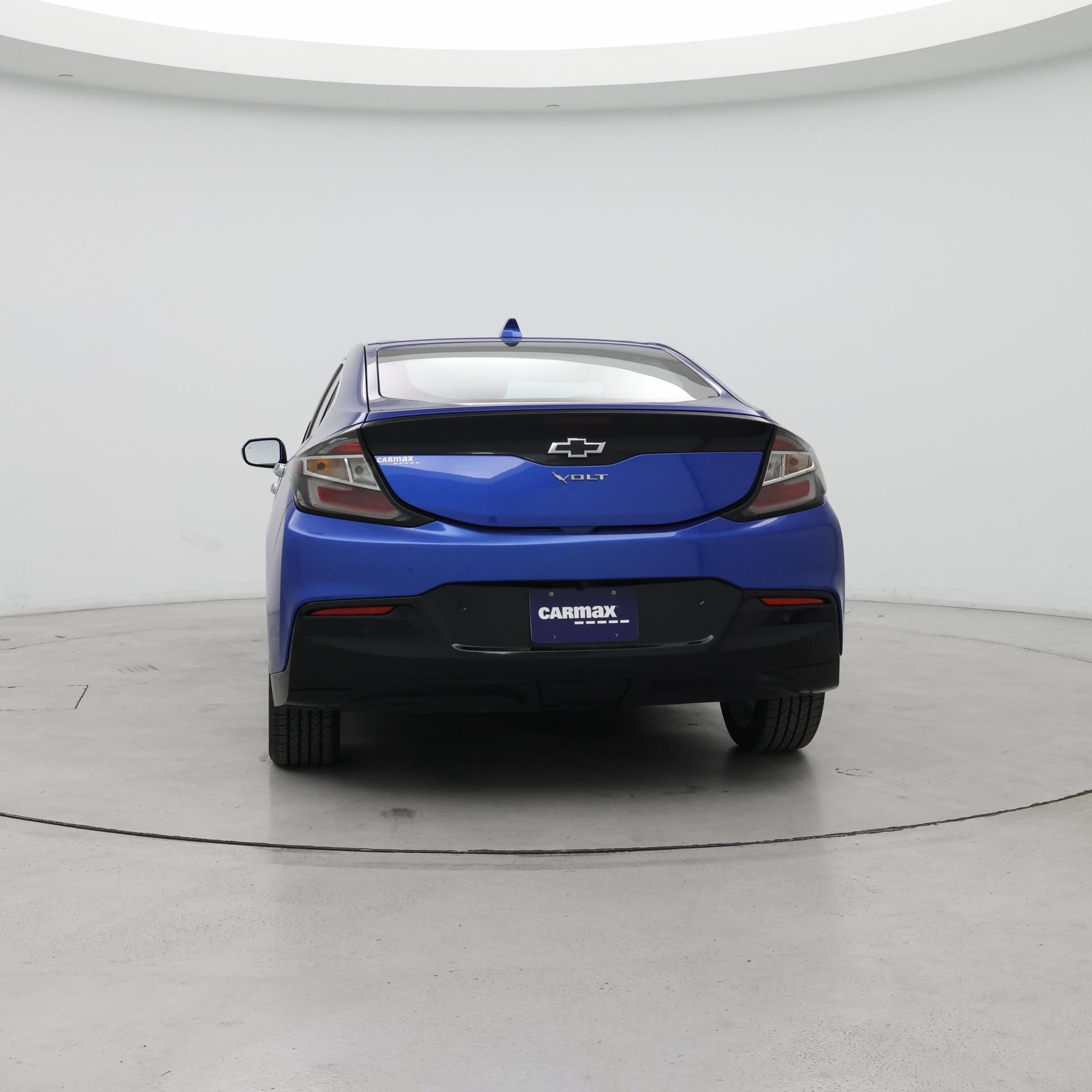 Thumbnail: 2017 Chevrolet Volt - 6