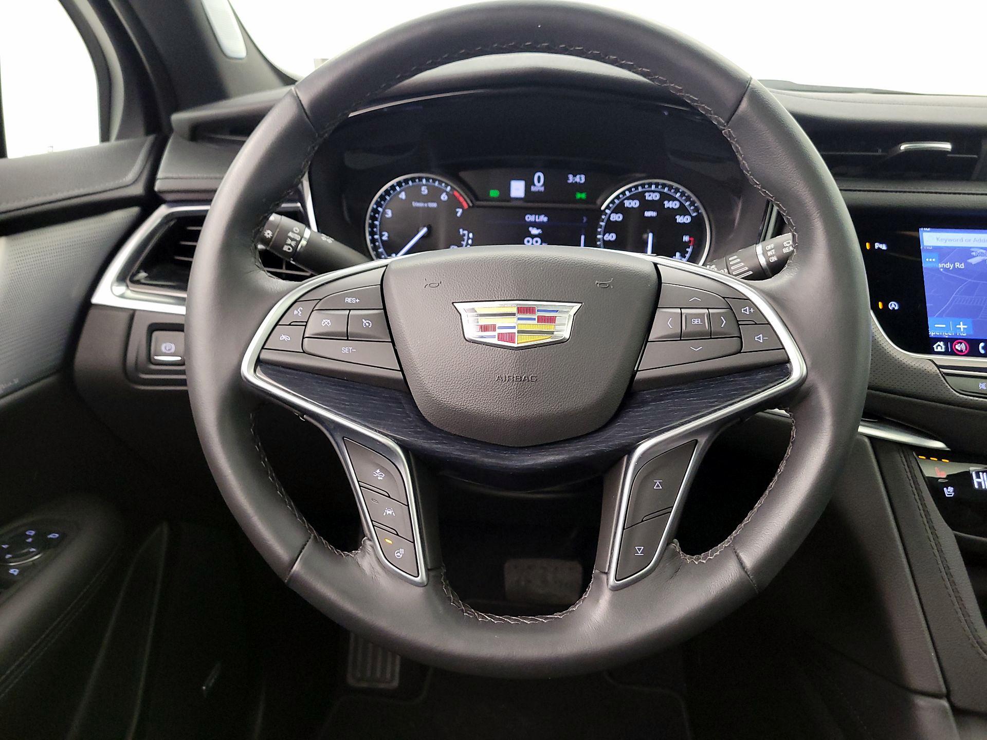 Thumbnail: 2024 Cadillac XT5 - 10