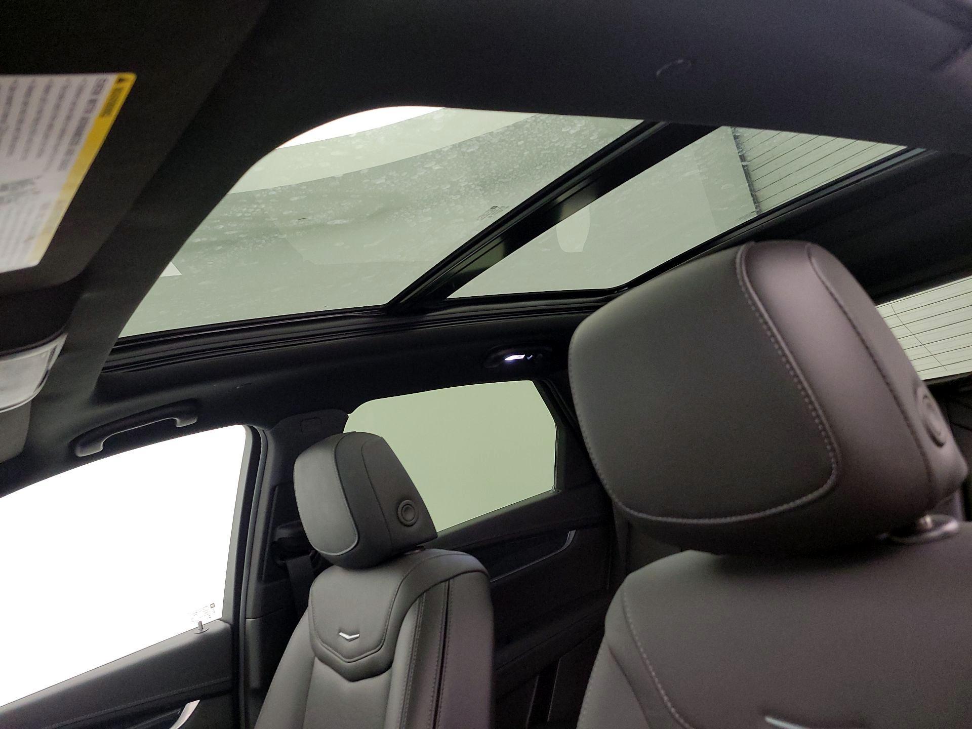 Thumbnail: 2024 Cadillac XT5 - 20