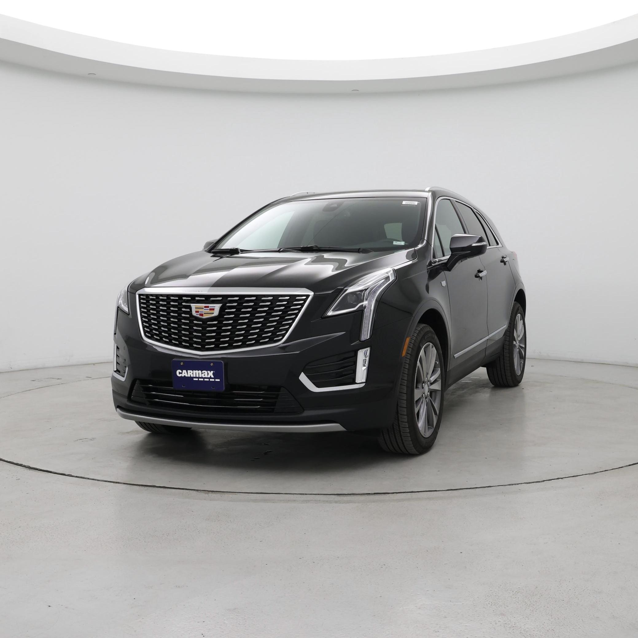 Thumbnail: 2024 Cadillac XT5 - 4