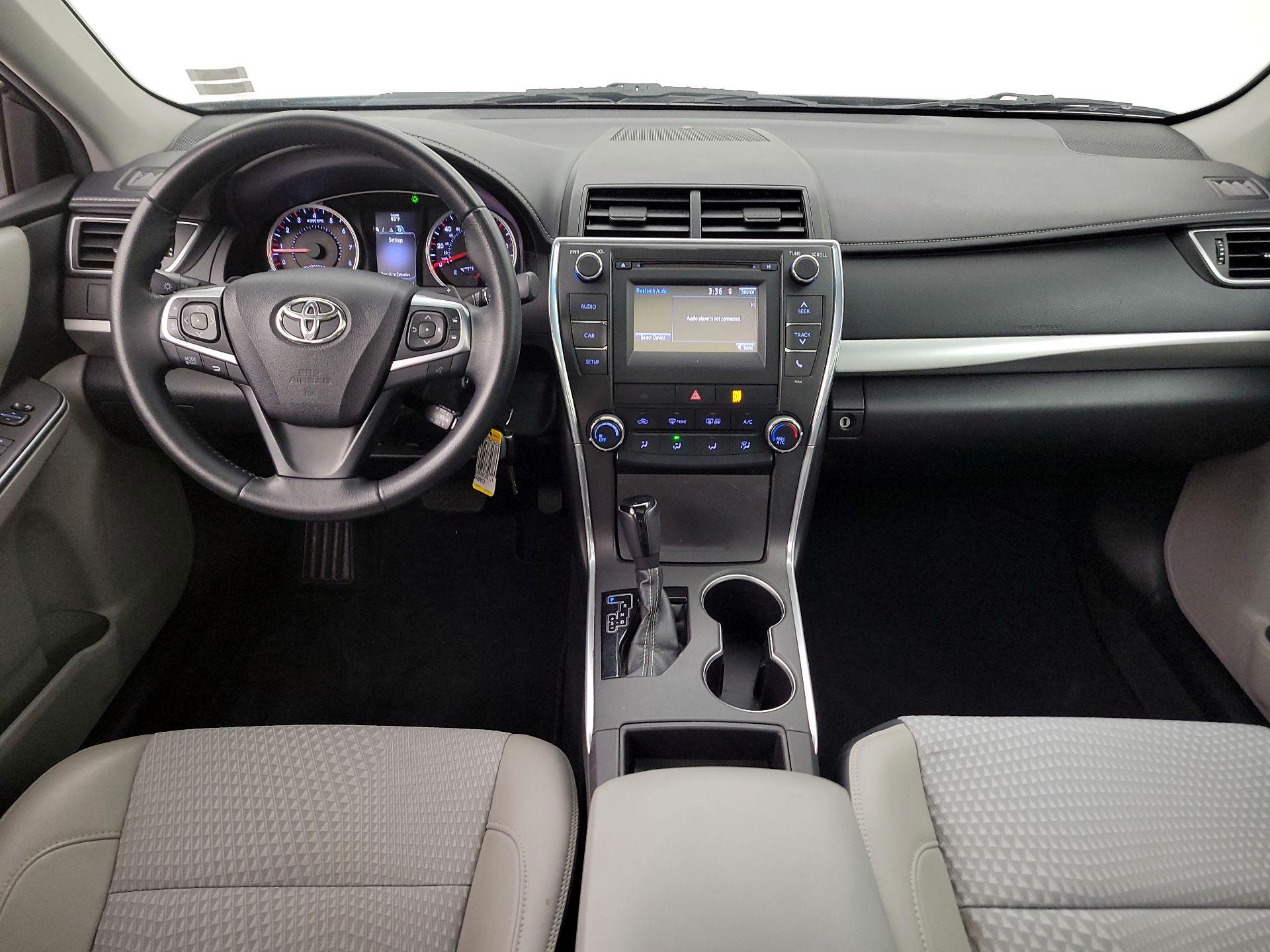 Thumbnail: 2015 Toyota Camry - 9