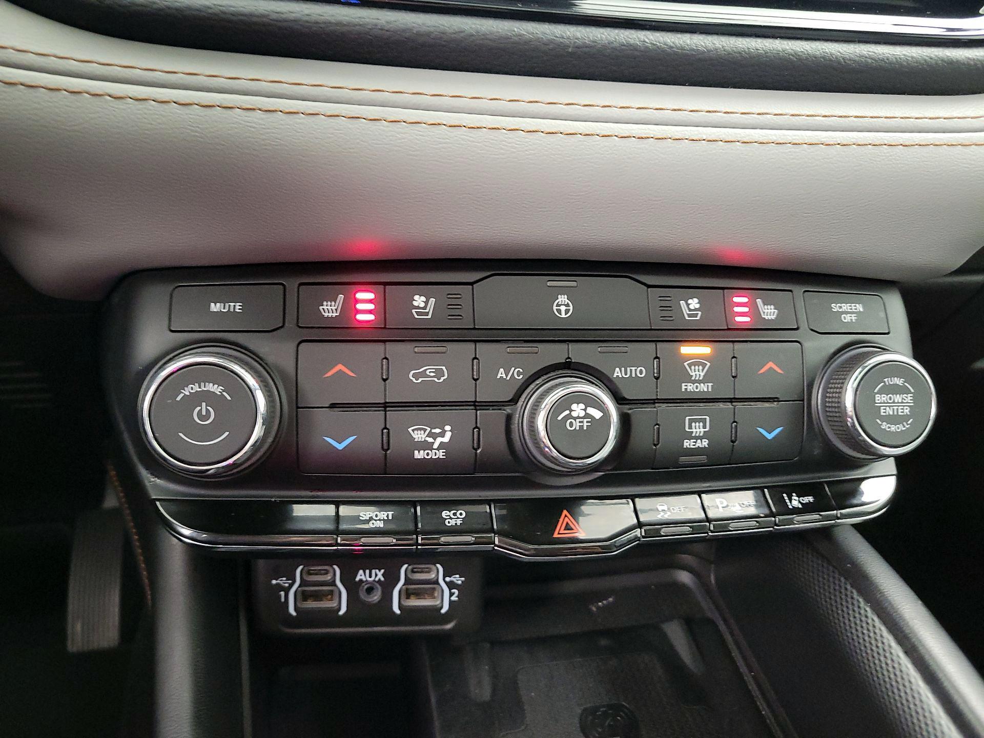 Thumbnail: 2021 Dodge Durango - 18