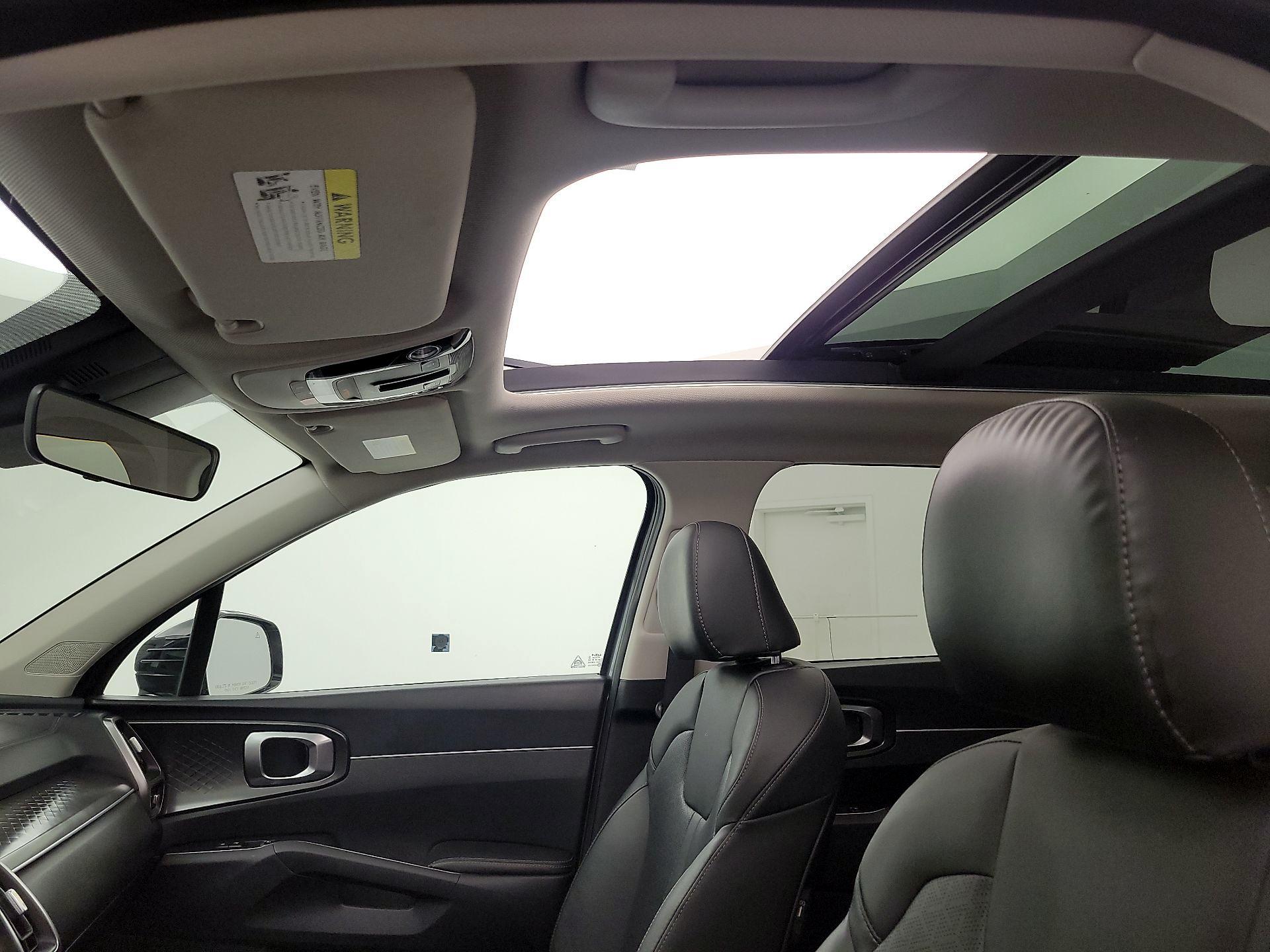 Thumbnail: 2022 Kia Sorento - 20