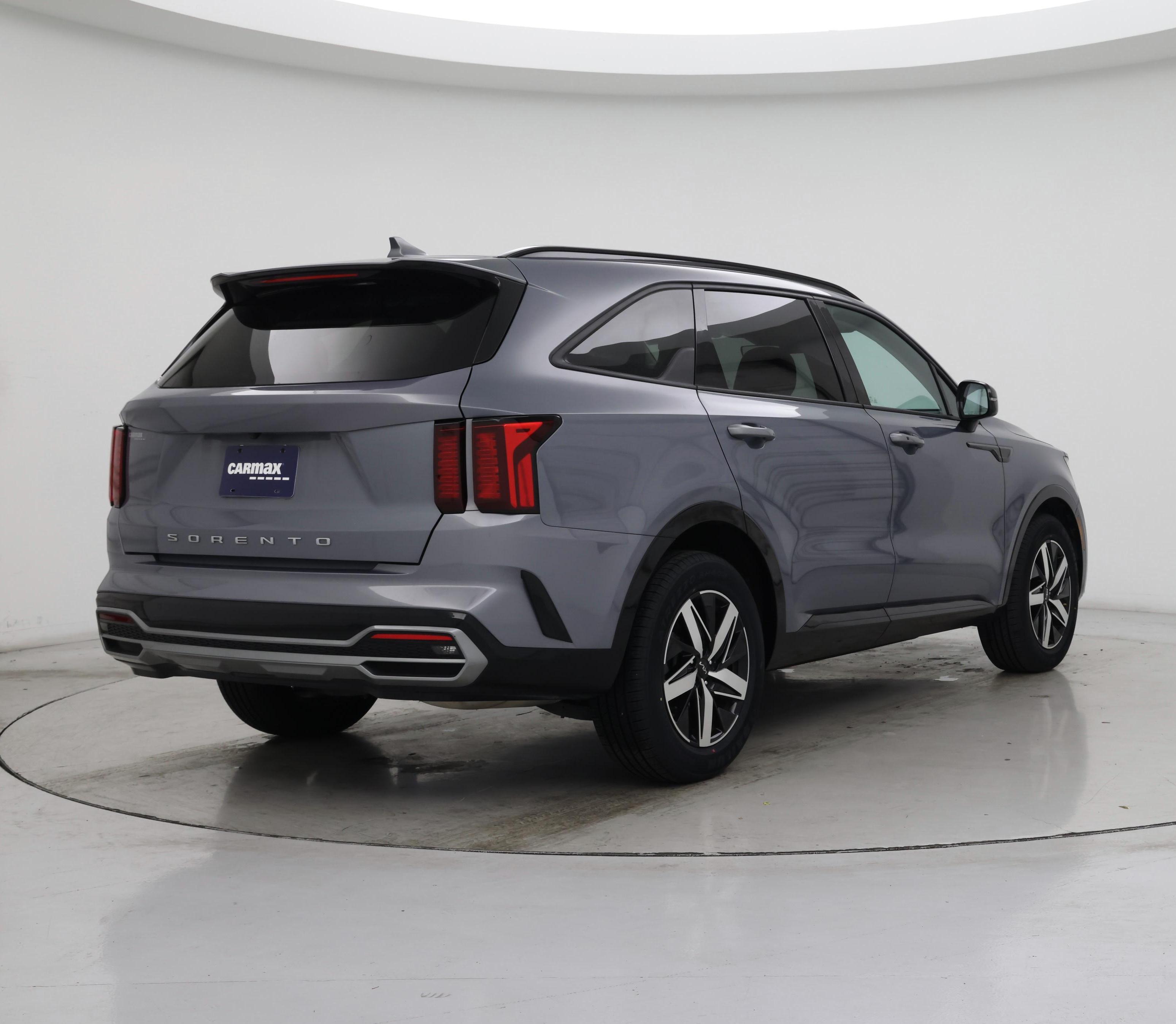 Thumbnail: 2022 Kia Sorento - 8