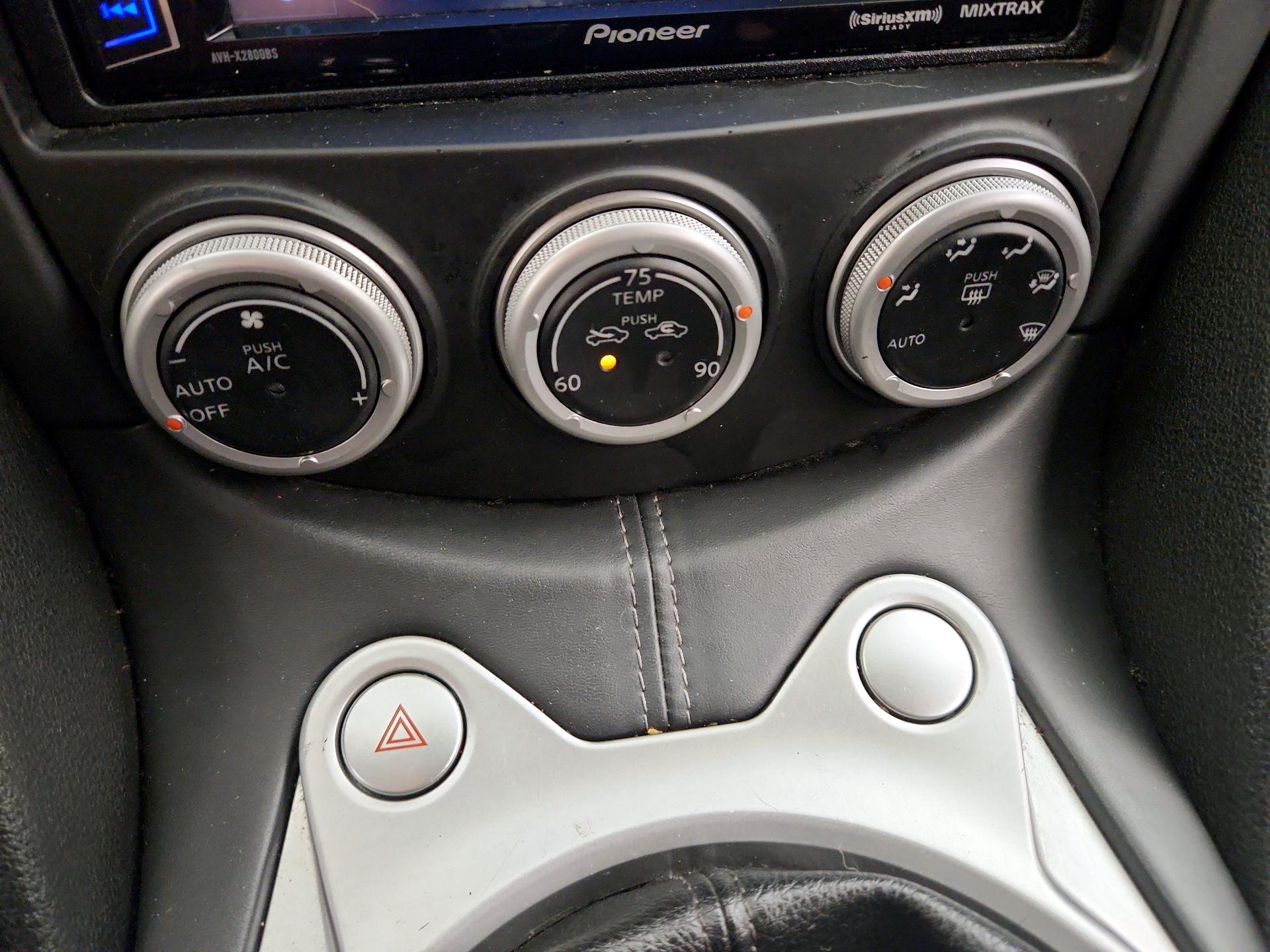Thumbnail: 2016 Nissan Z - 15