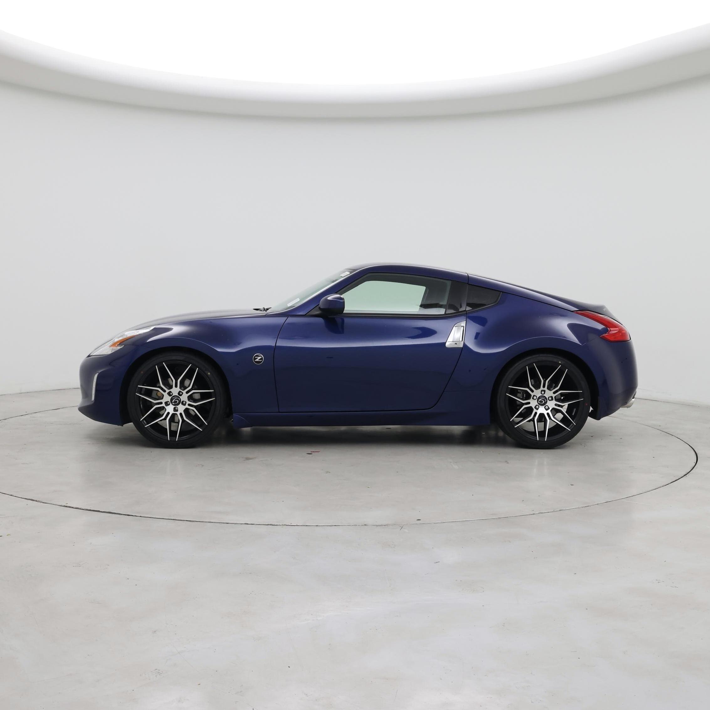 Thumbnail: 2016 Nissan Z - 3