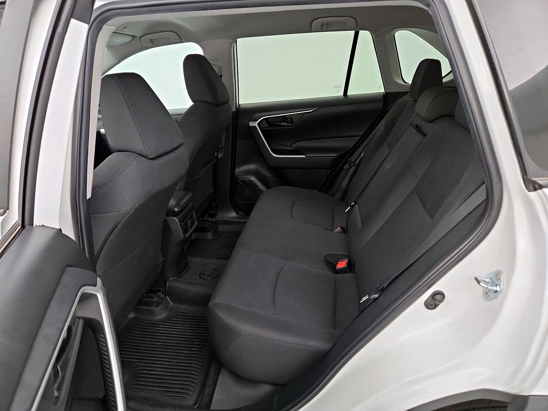 Thumbnail: 2023 Toyota RAV4 - 19