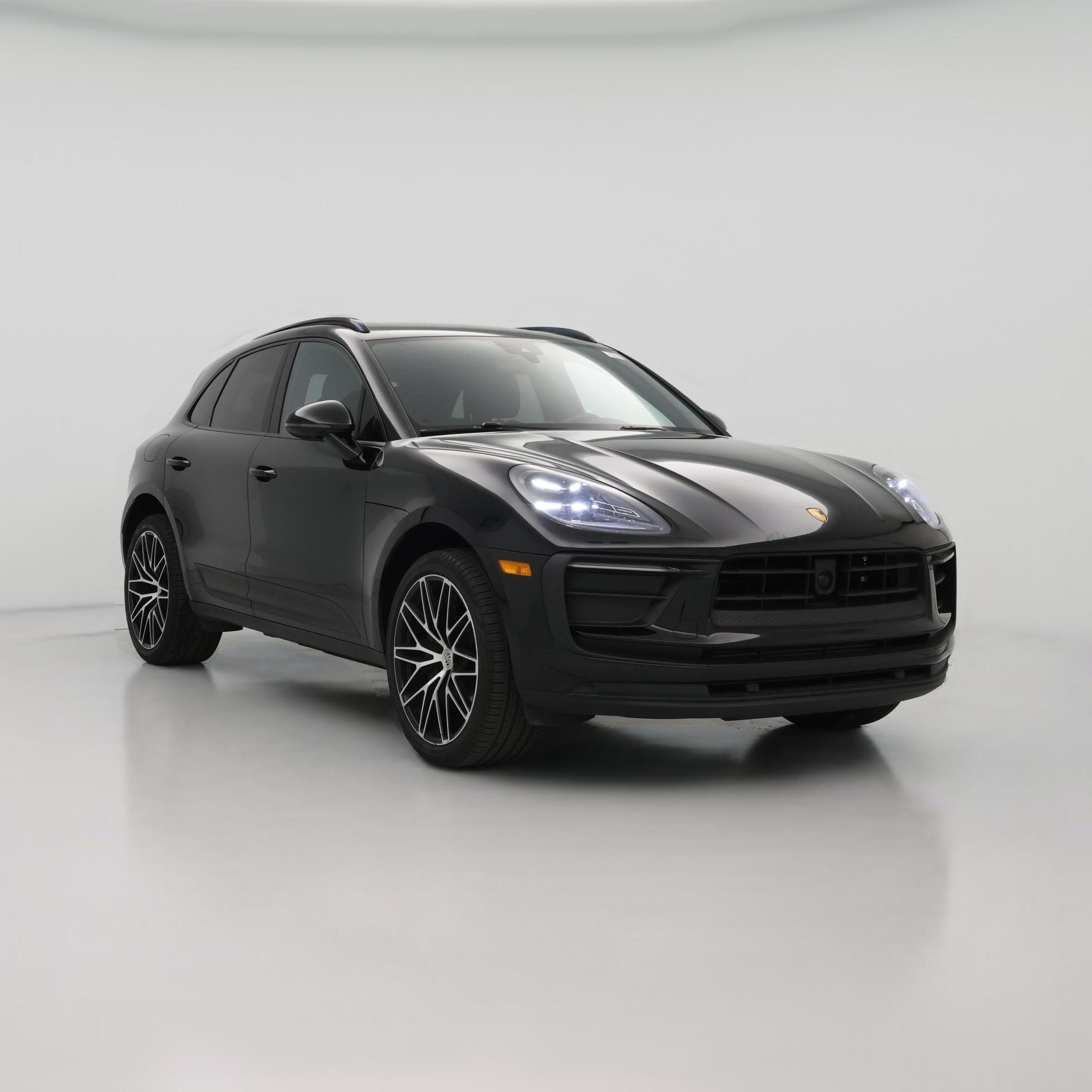 Thumbnail: 2023 Porsche Macan - 1