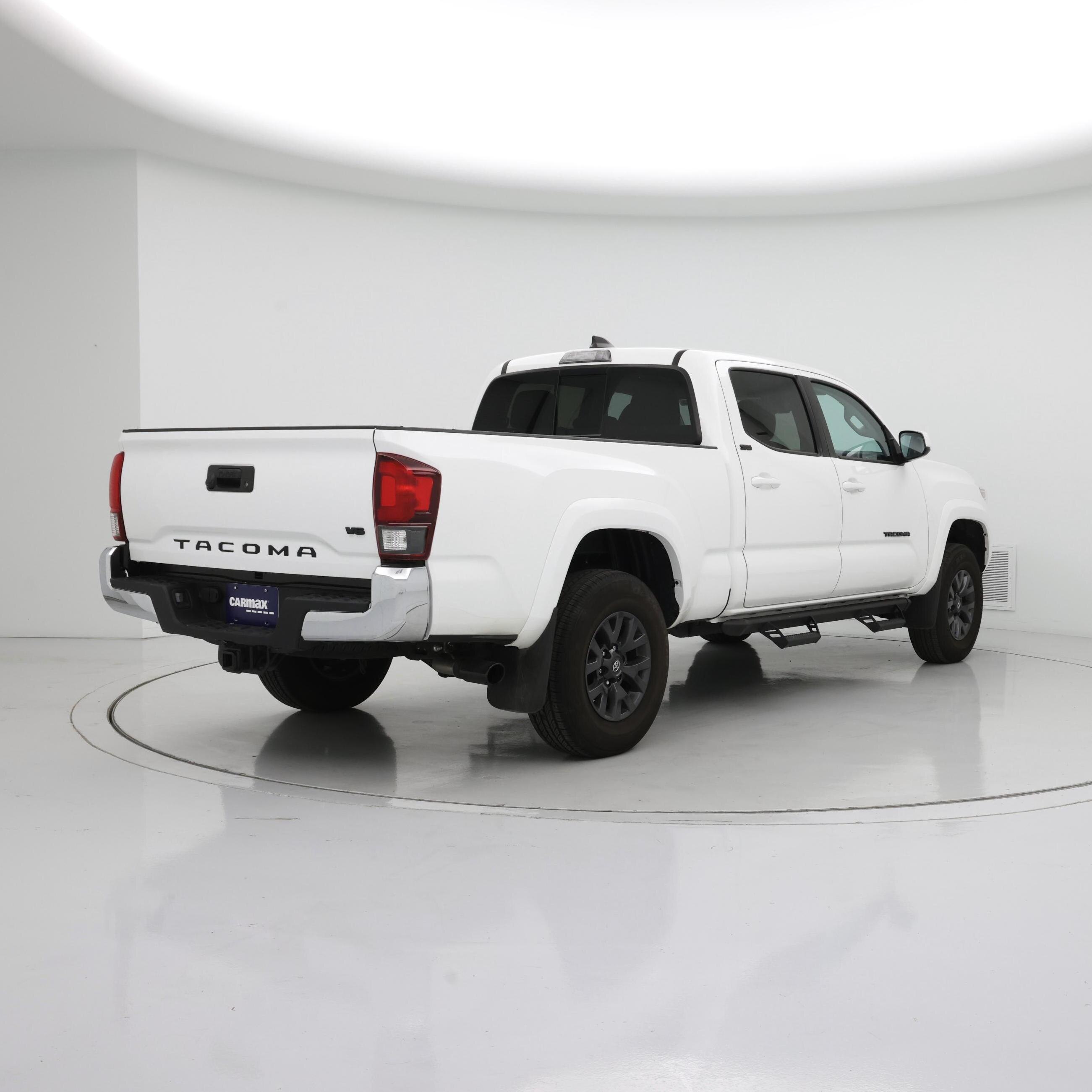 Thumbnail: 2023 Toyota Tacoma - 8