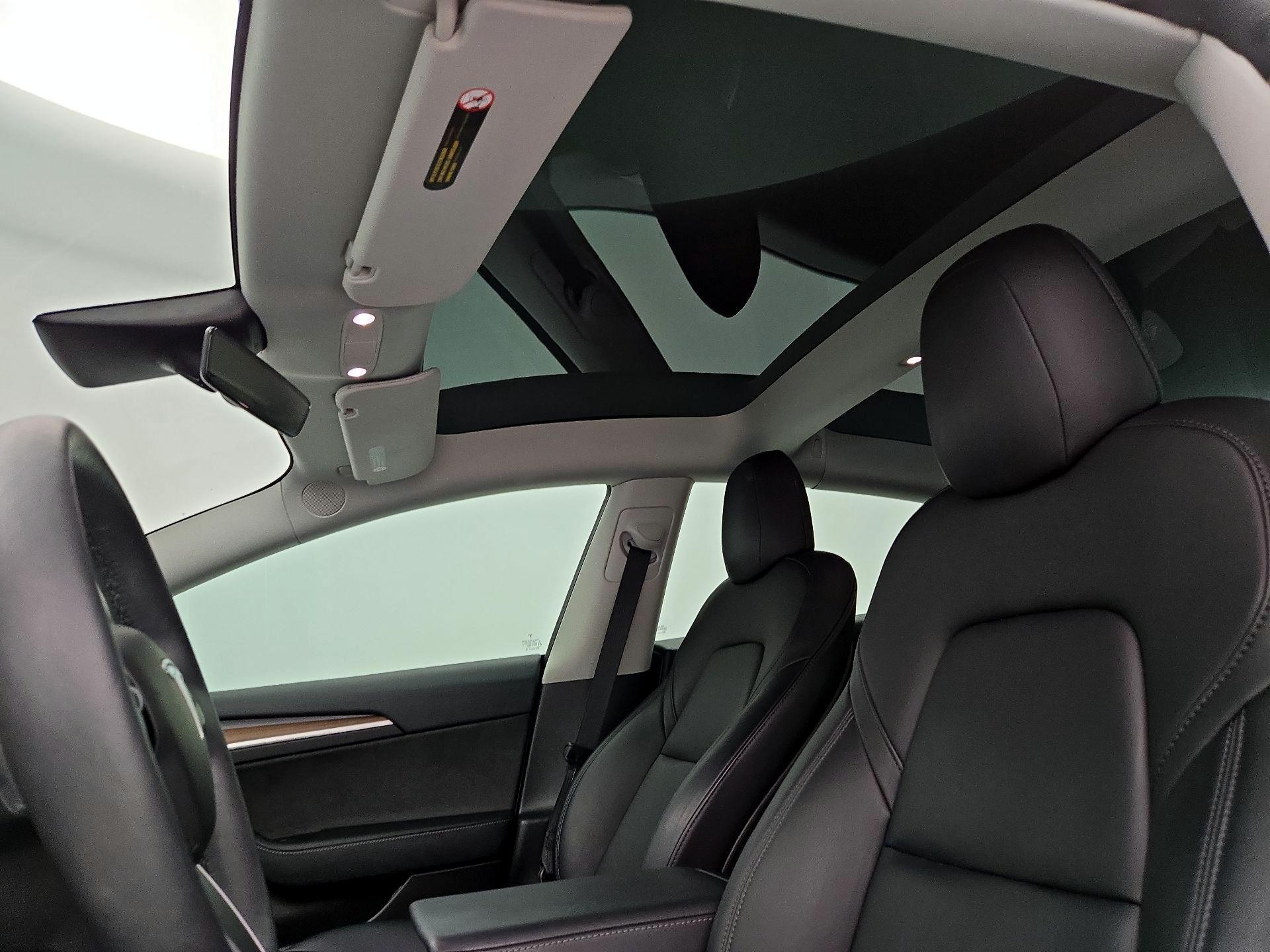 Thumbnail: 2022 Tesla Model 3 - 18