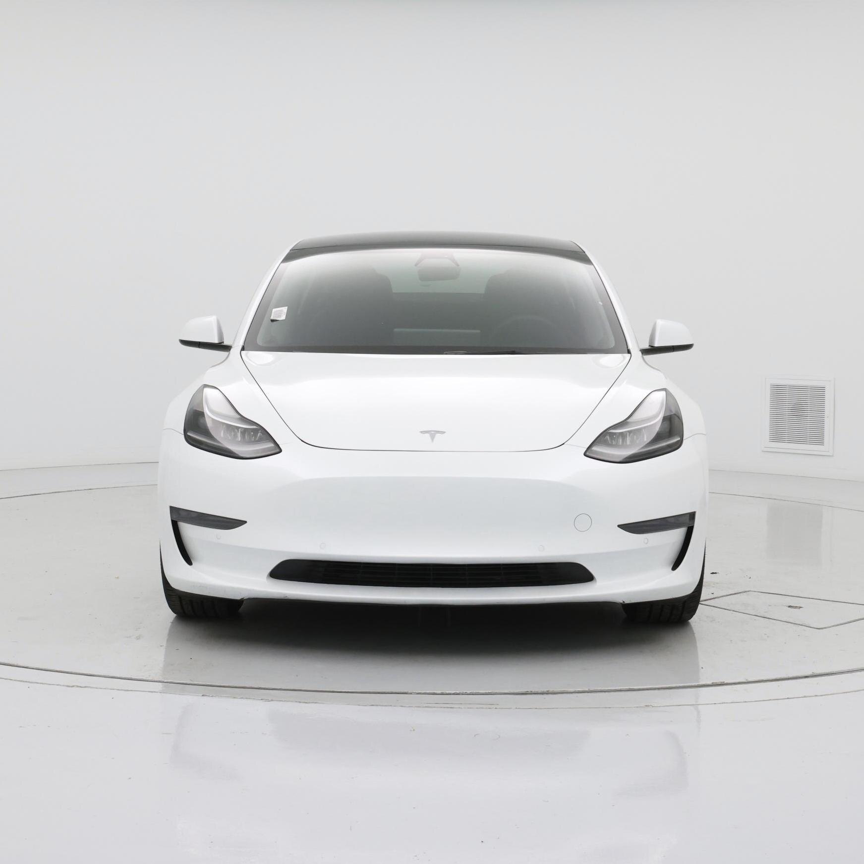Thumbnail: 2022 Tesla Model 3 - 5