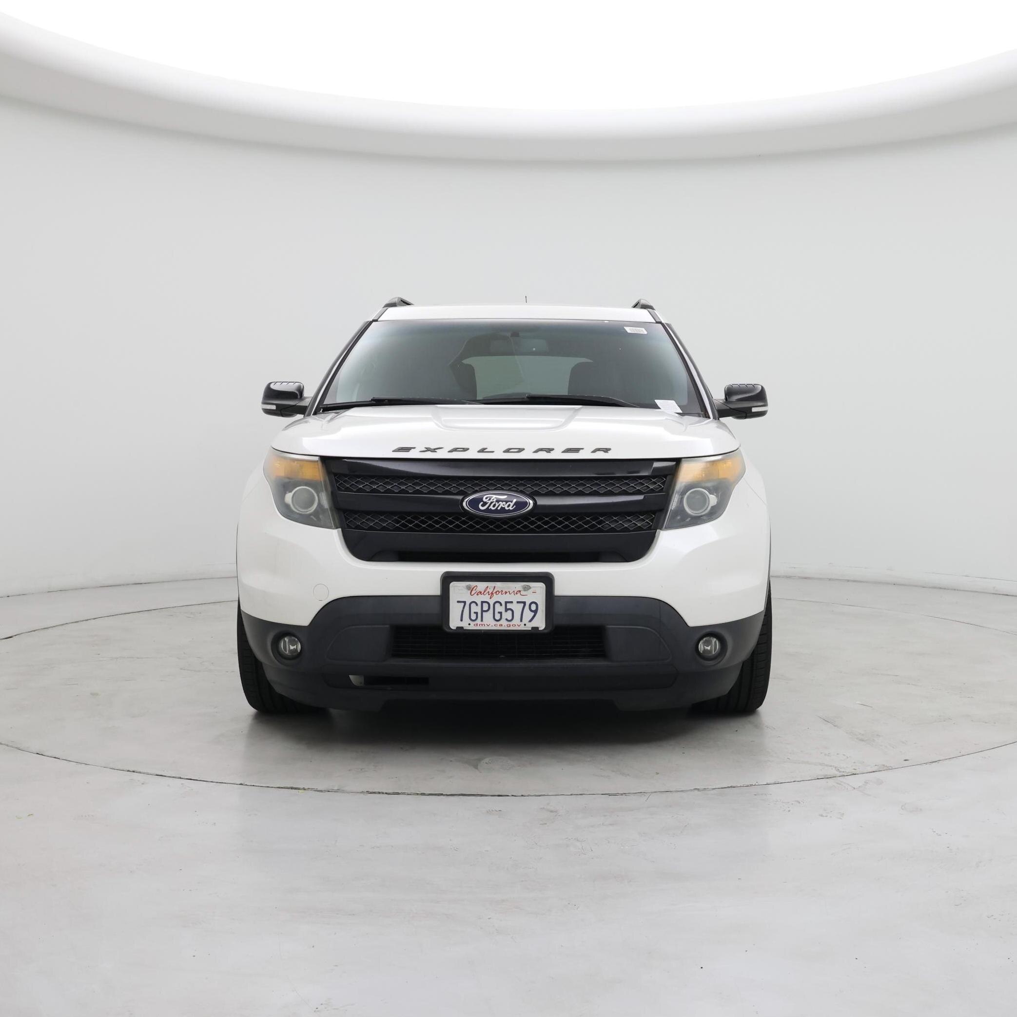 Thumbnail: 2015 Ford Explorer - 5