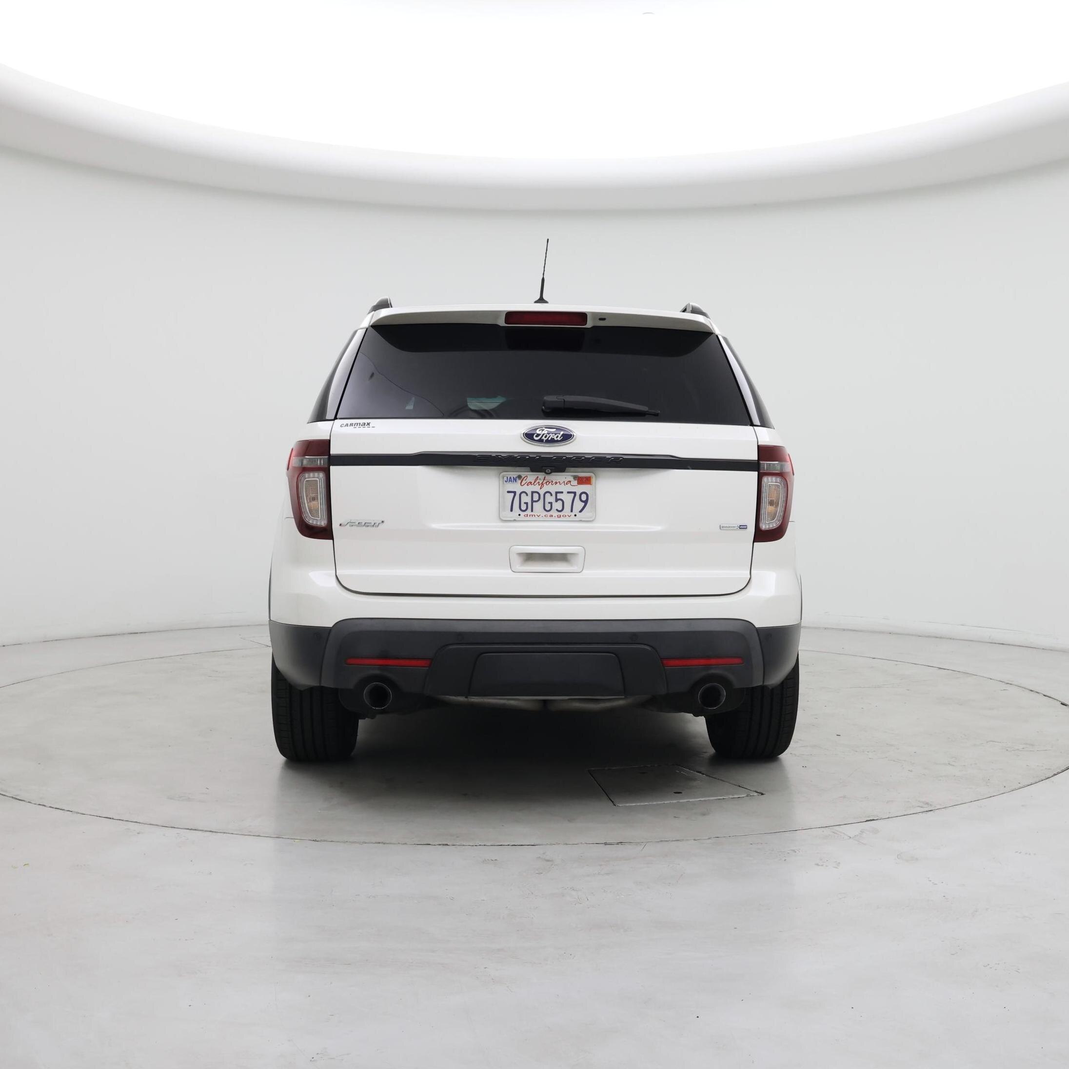 Thumbnail: 2015 Ford Explorer - 6