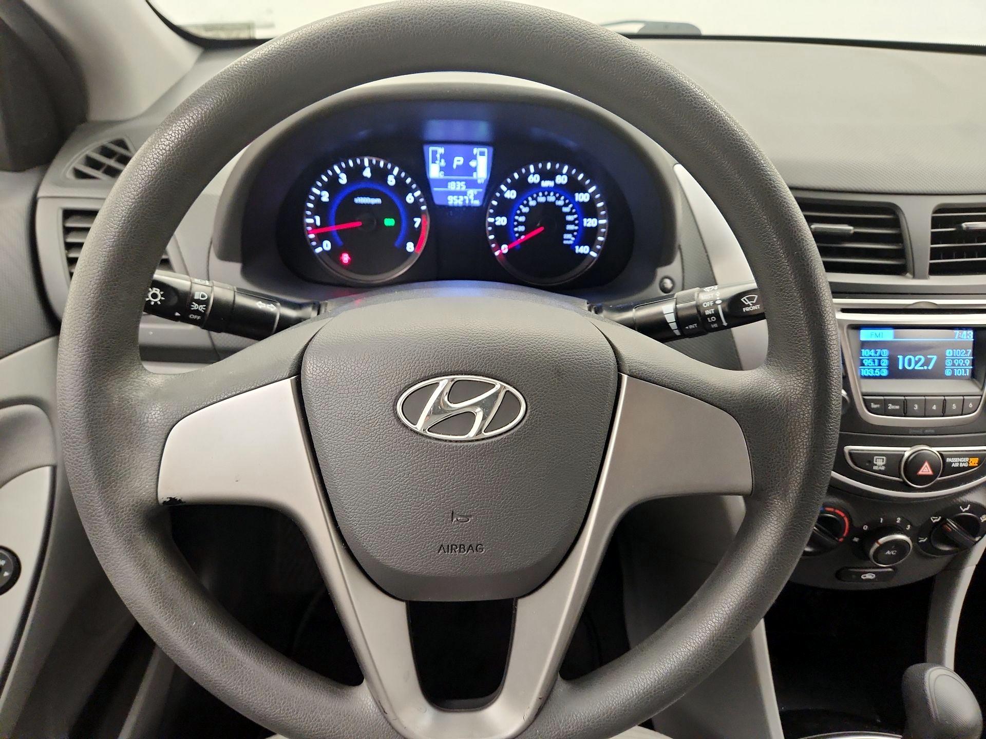 Thumbnail: 2015 Hyundai Accent - 10