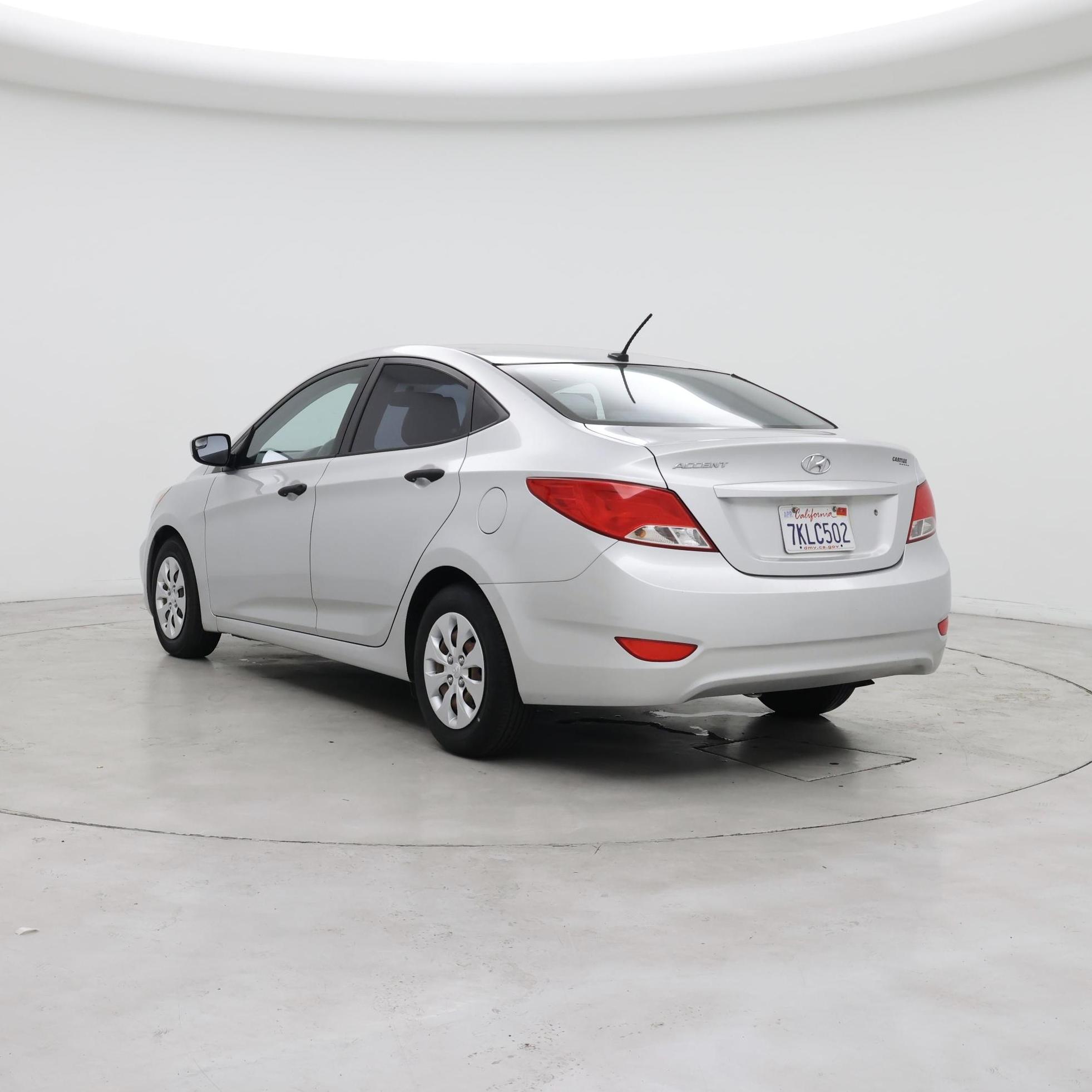Thumbnail: 2015 Hyundai Accent - 2