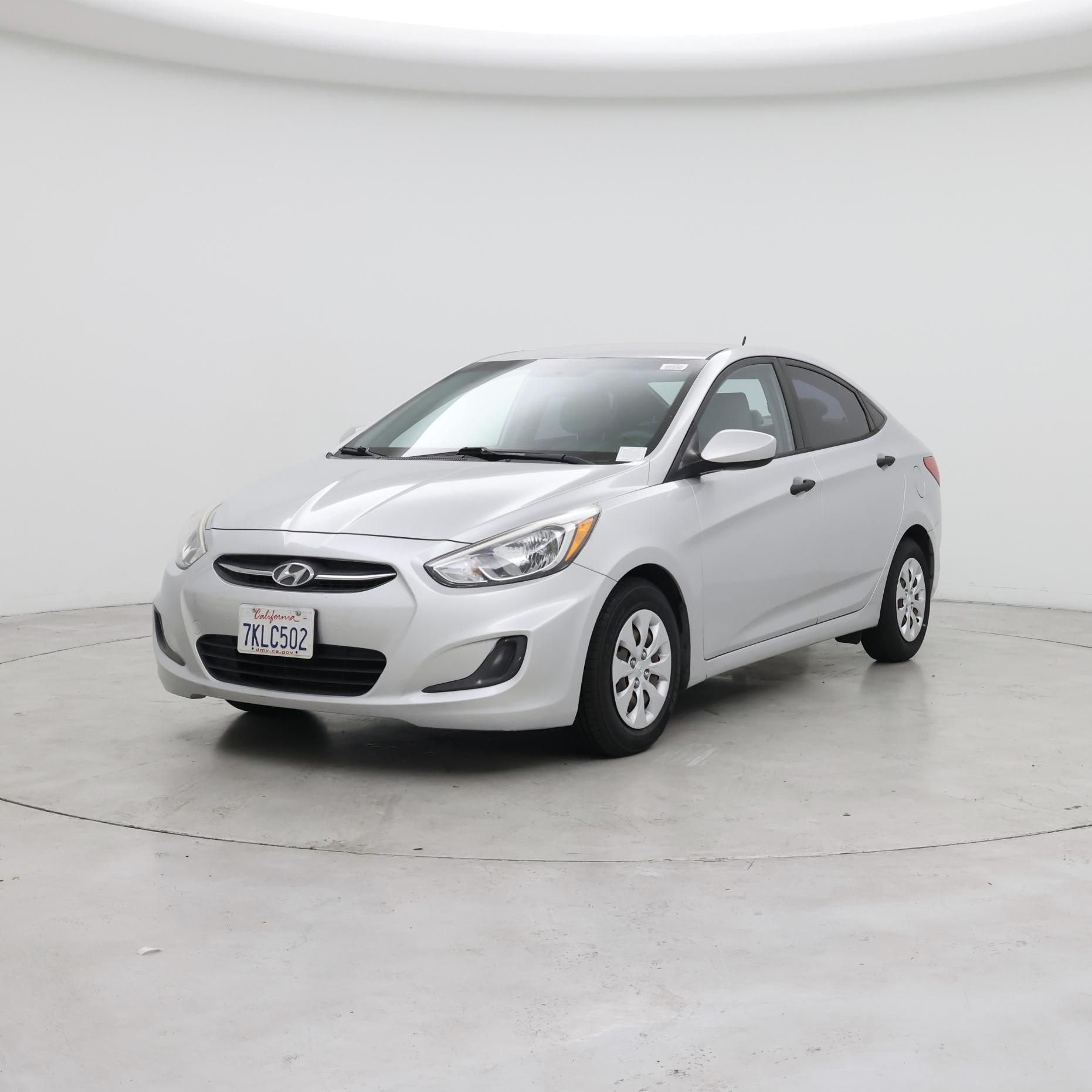 Thumbnail: 2015 Hyundai Accent - 4
