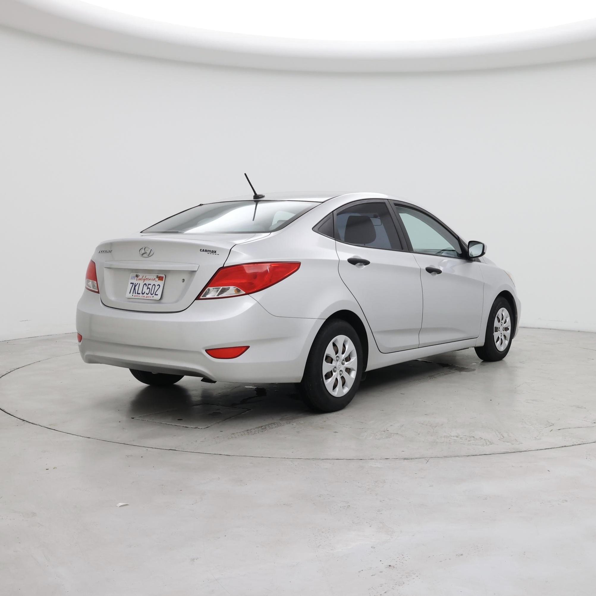 Thumbnail: 2015 Hyundai Accent - 8