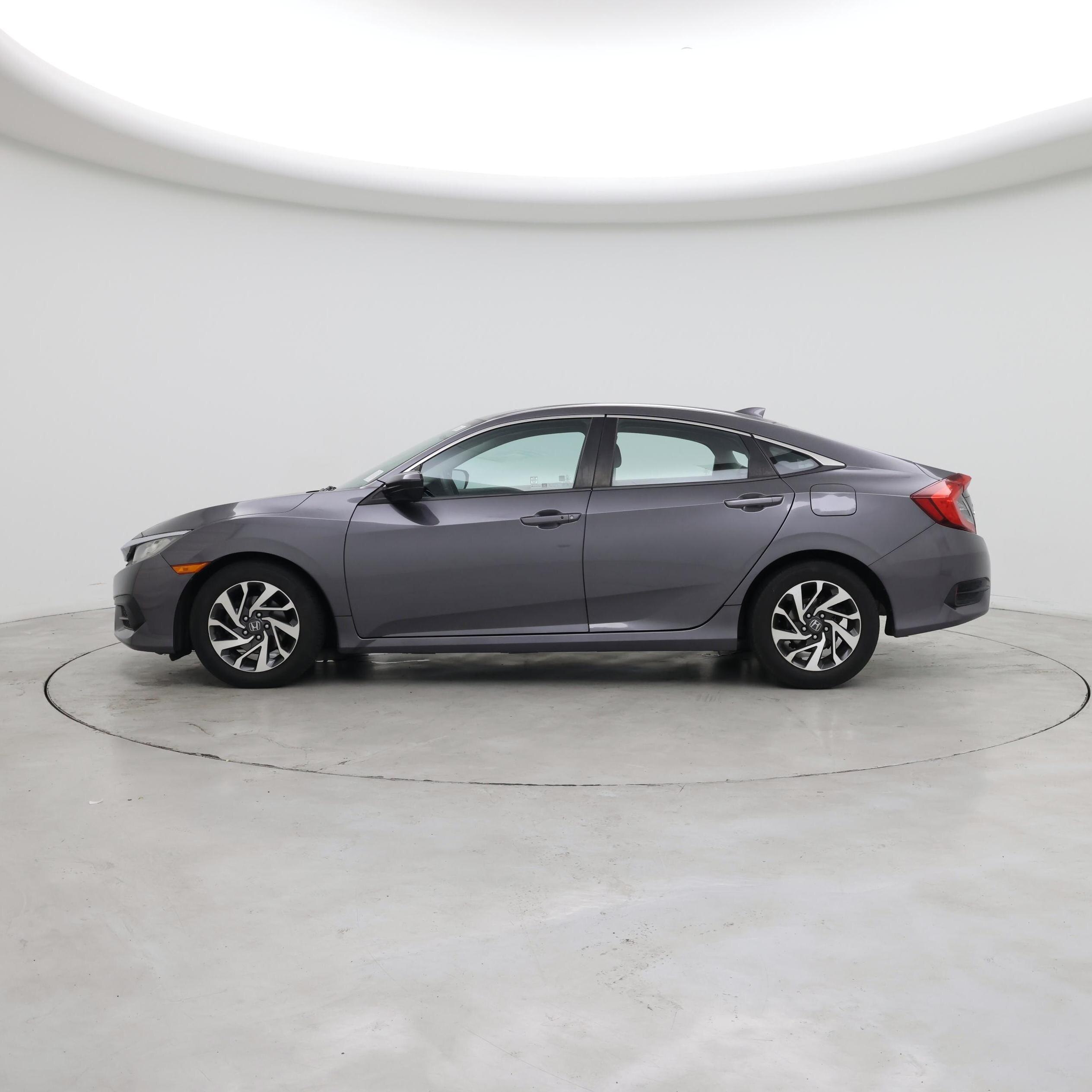 Thumbnail: 2018 Honda Civic - 3