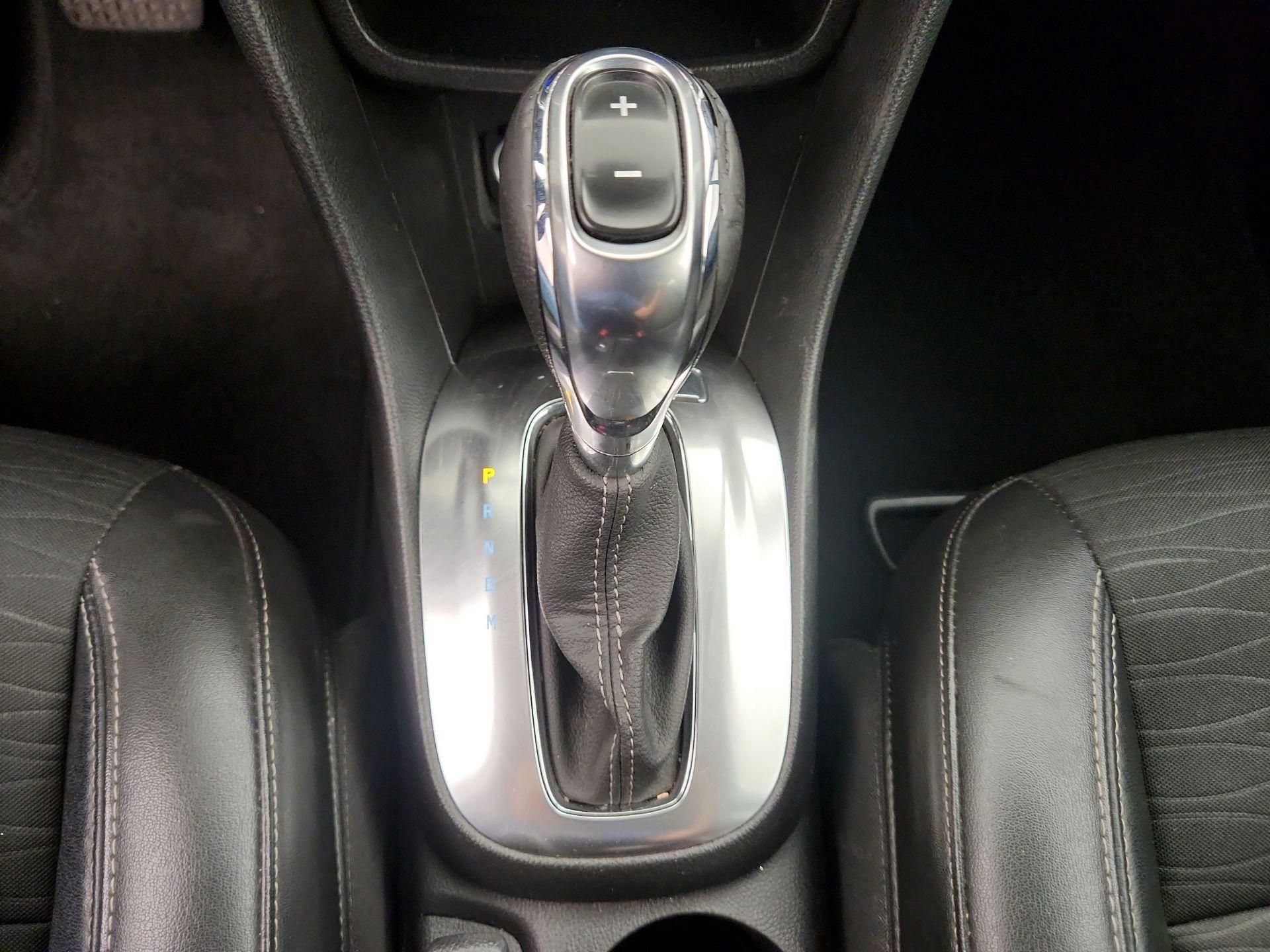 Thumbnail: 2016 Buick Encore - 16