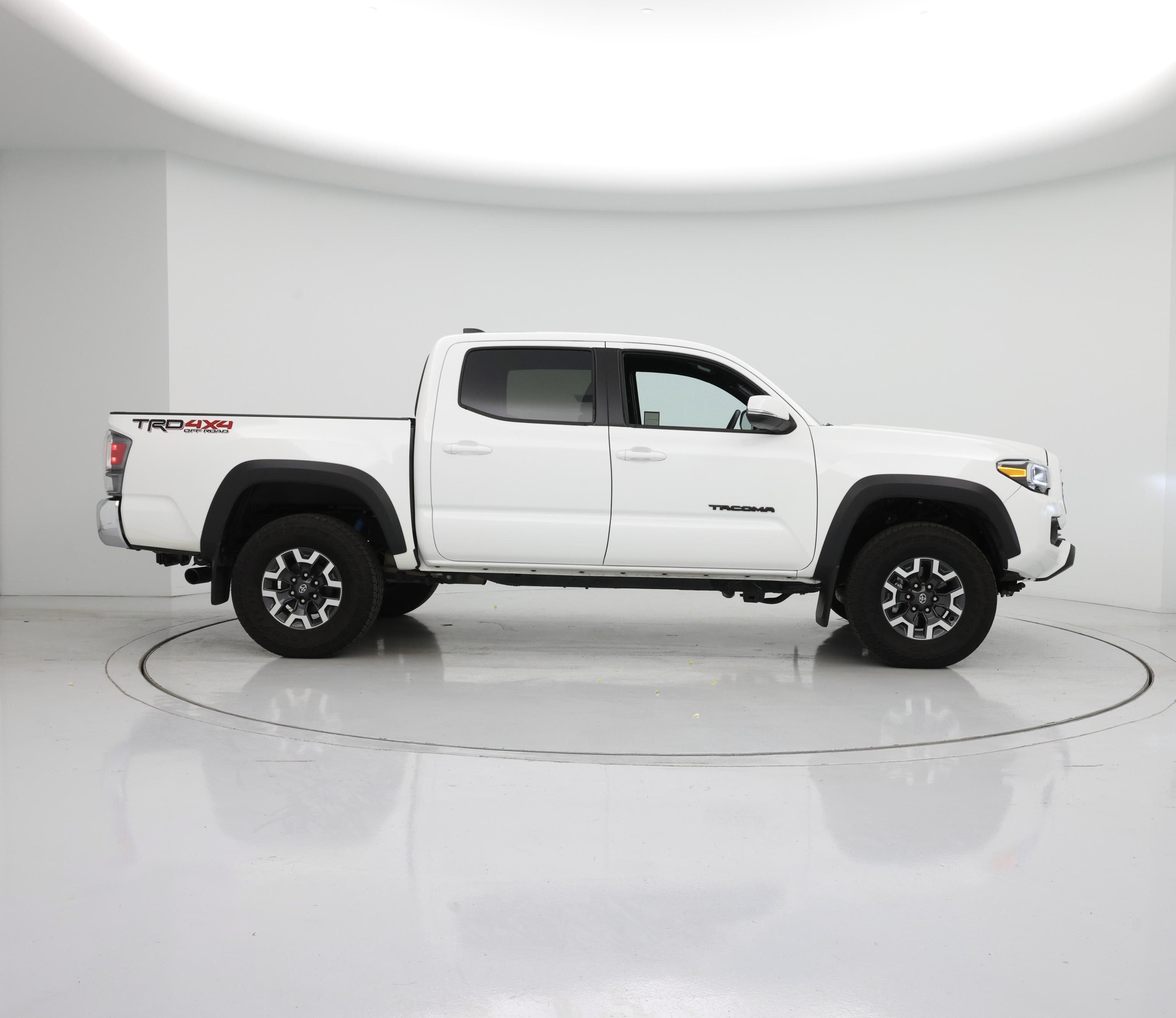 Thumbnail: 2023 Toyota Tacoma - 7