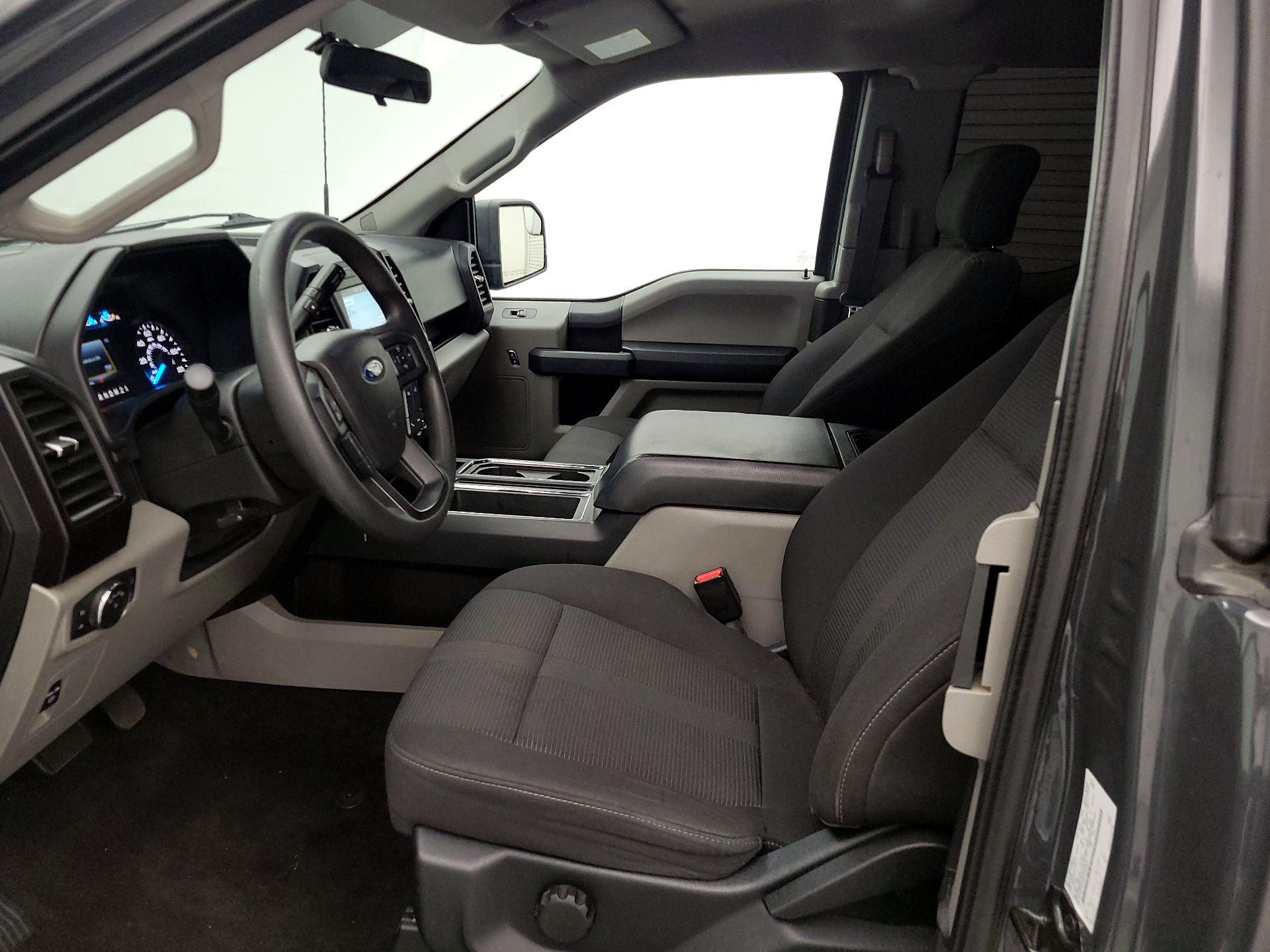 Thumbnail: 2017 Ford F-150 - 11