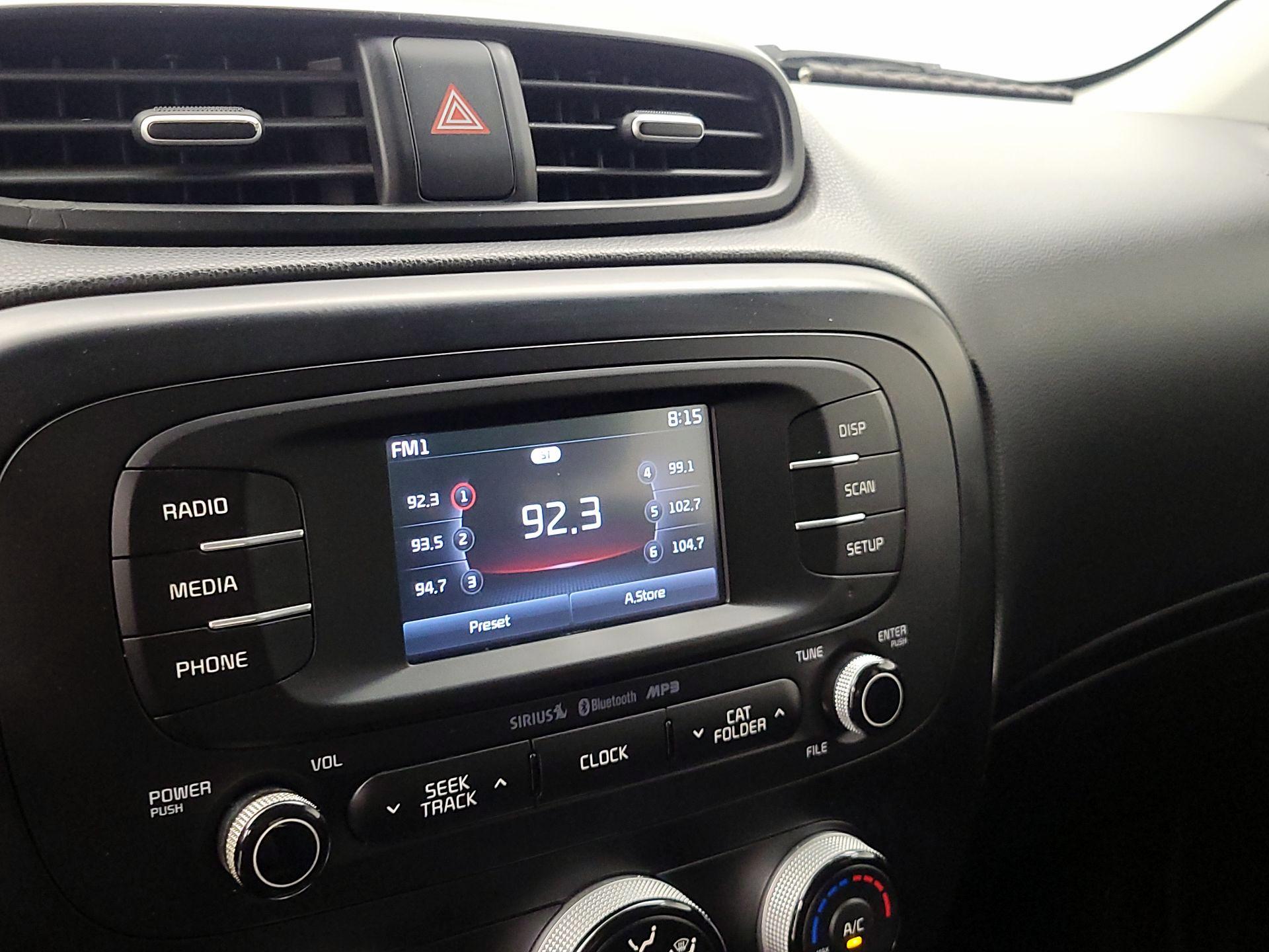 Thumbnail: 2016 Kia Soul - 15