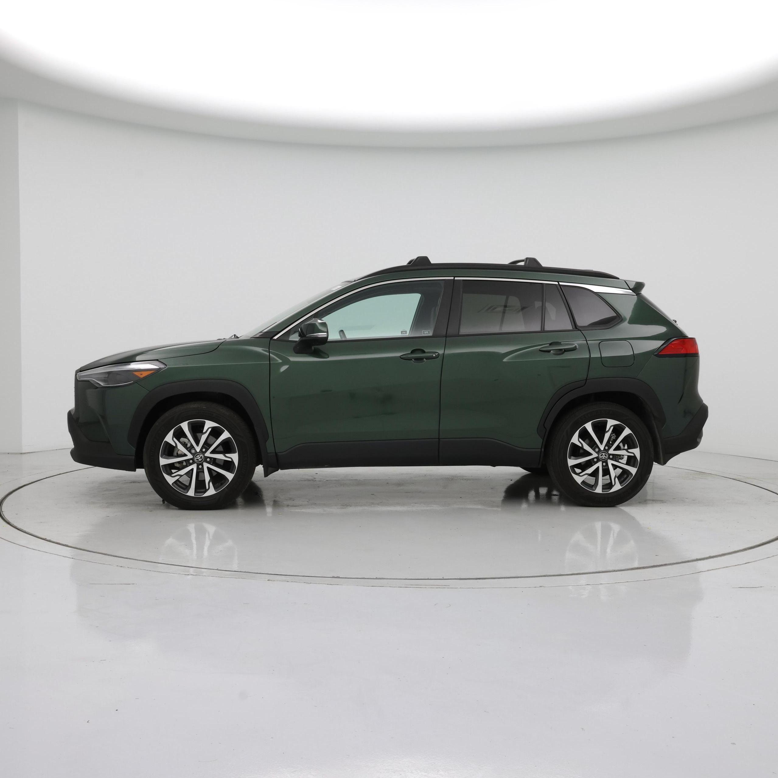 Thumbnail: 2024 Toyota Corolla Cross - 3