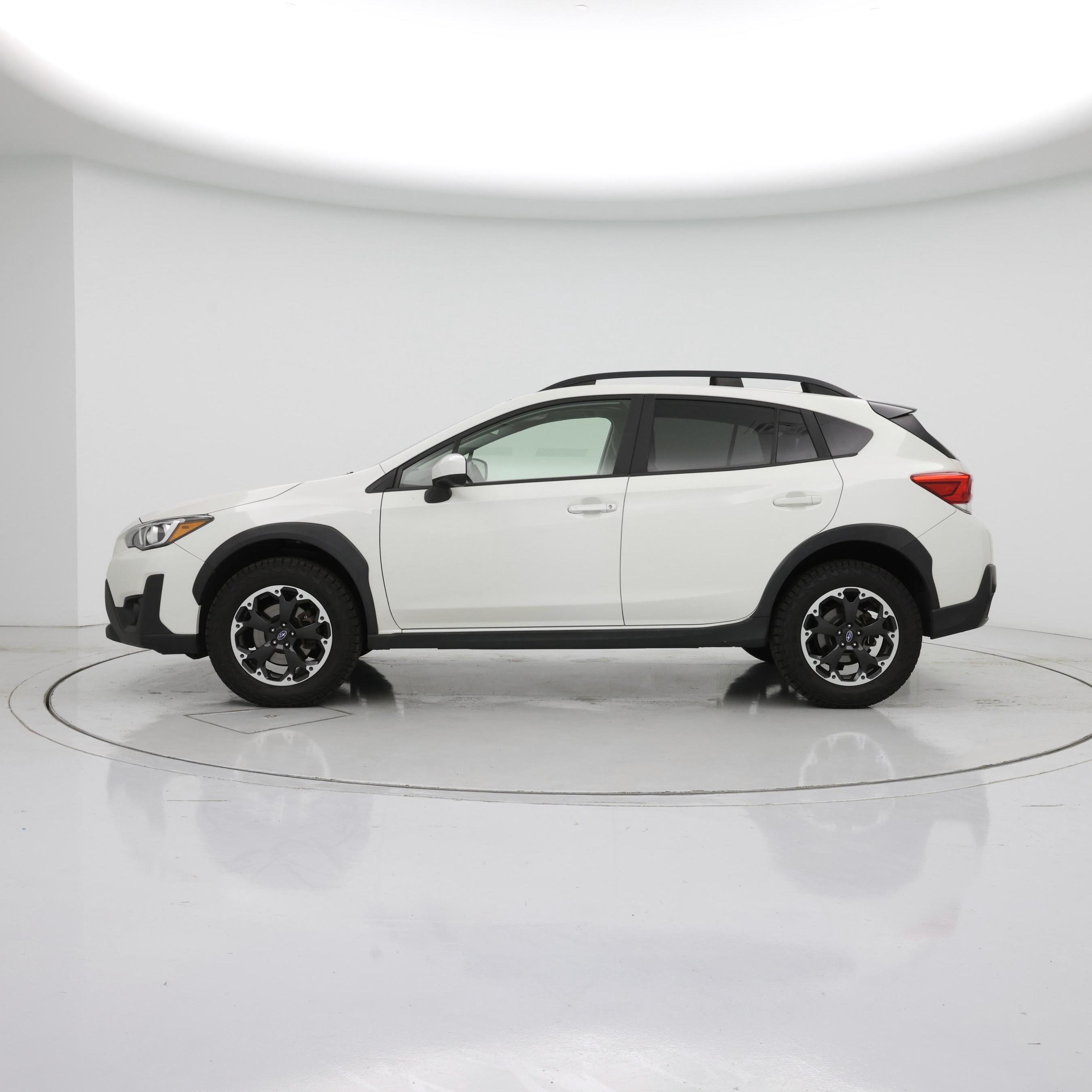 Thumbnail: 2021 Subaru Crosstrek - 3