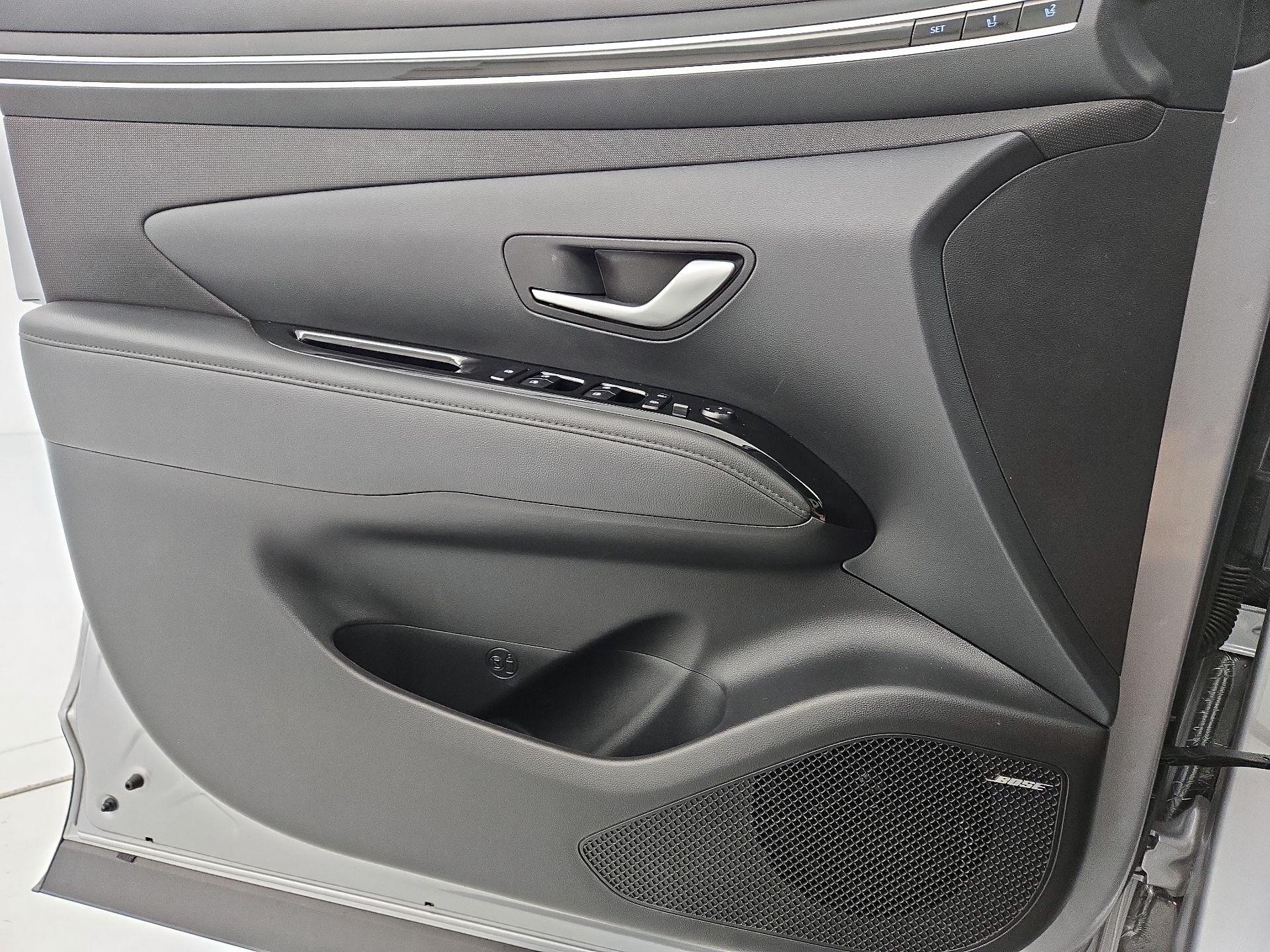 Thumbnail: 2023 Hyundai Tucson - 12