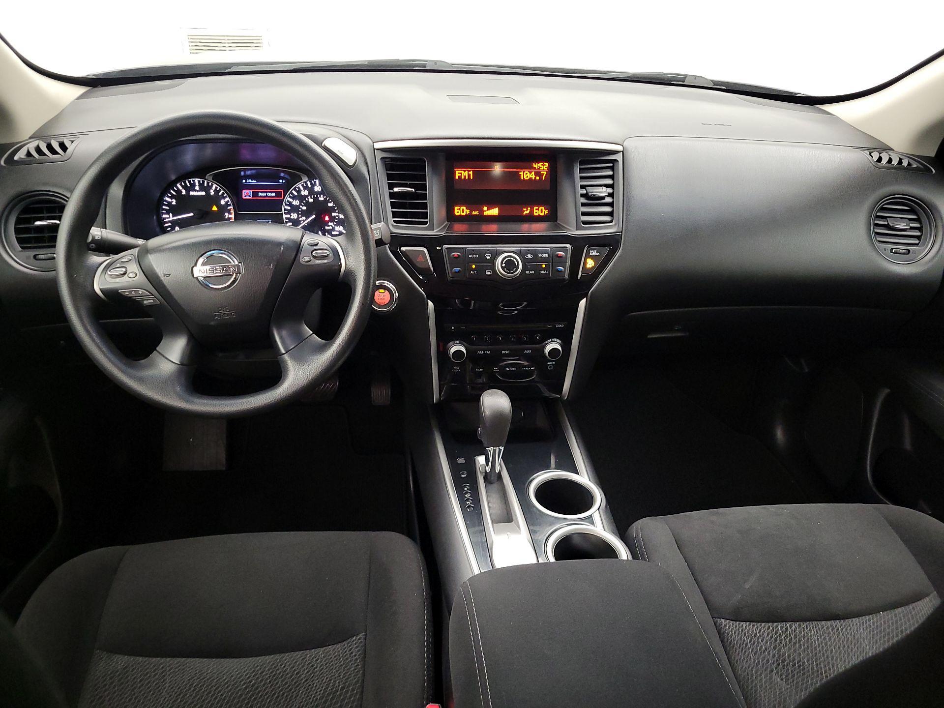Thumbnail: 2014 Nissan Pathfinder - 9