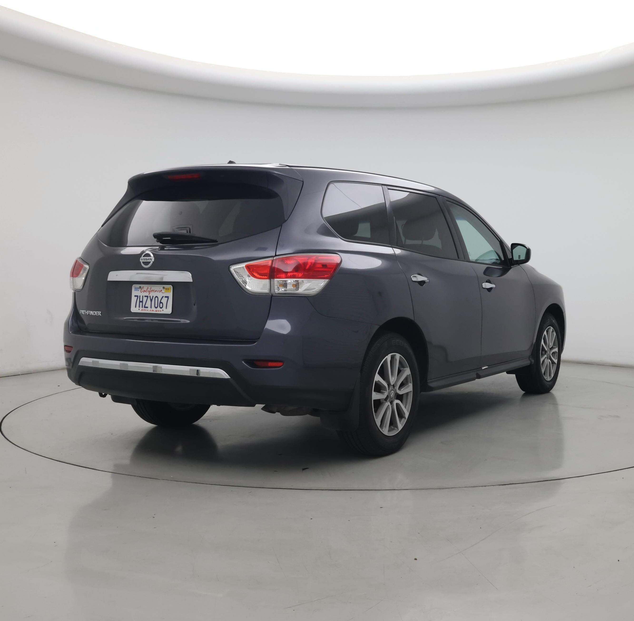 Thumbnail: 2014 Nissan Pathfinder - 8