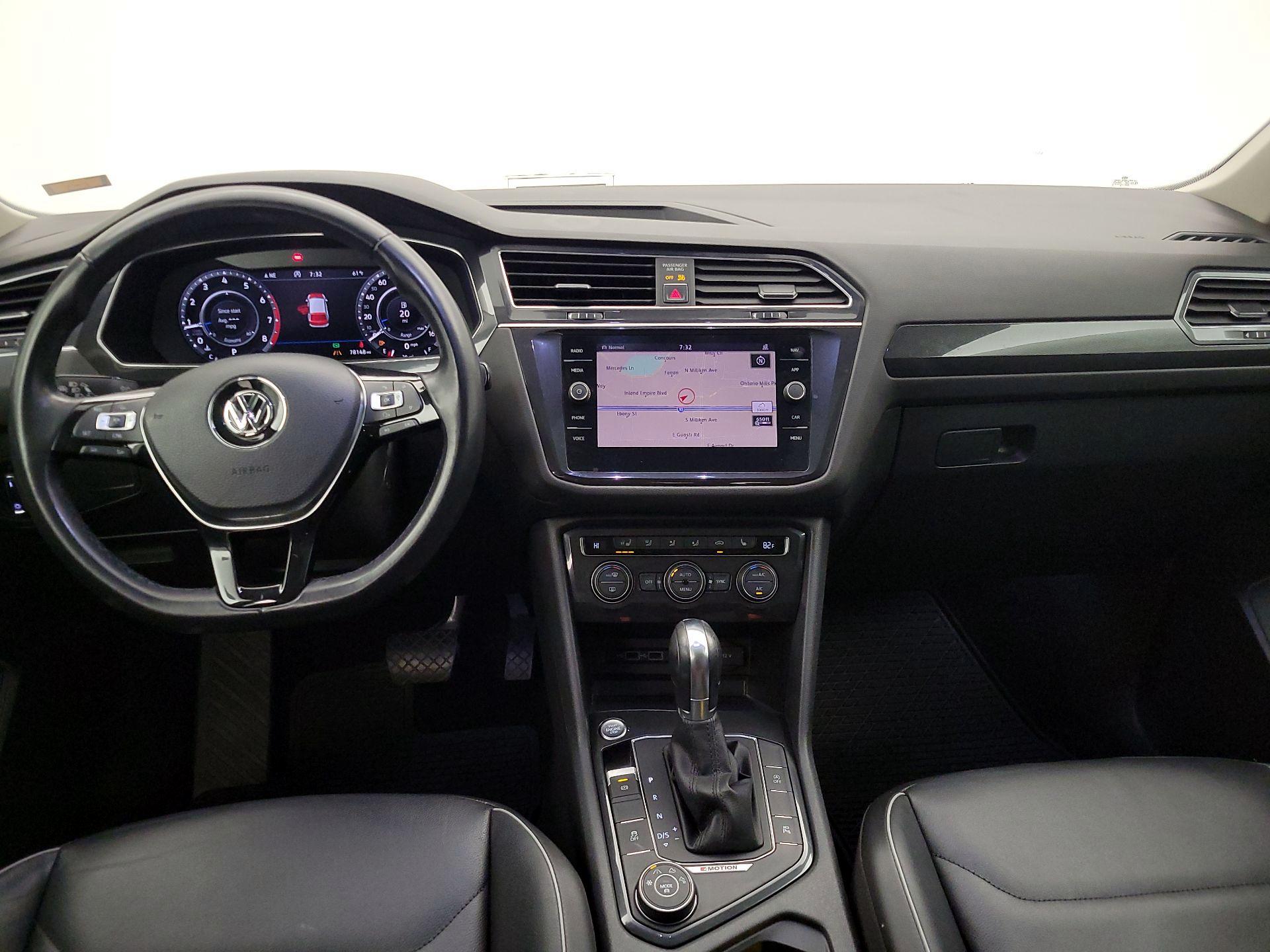 Thumbnail: 2018 Volkswagen Tiguan - 9