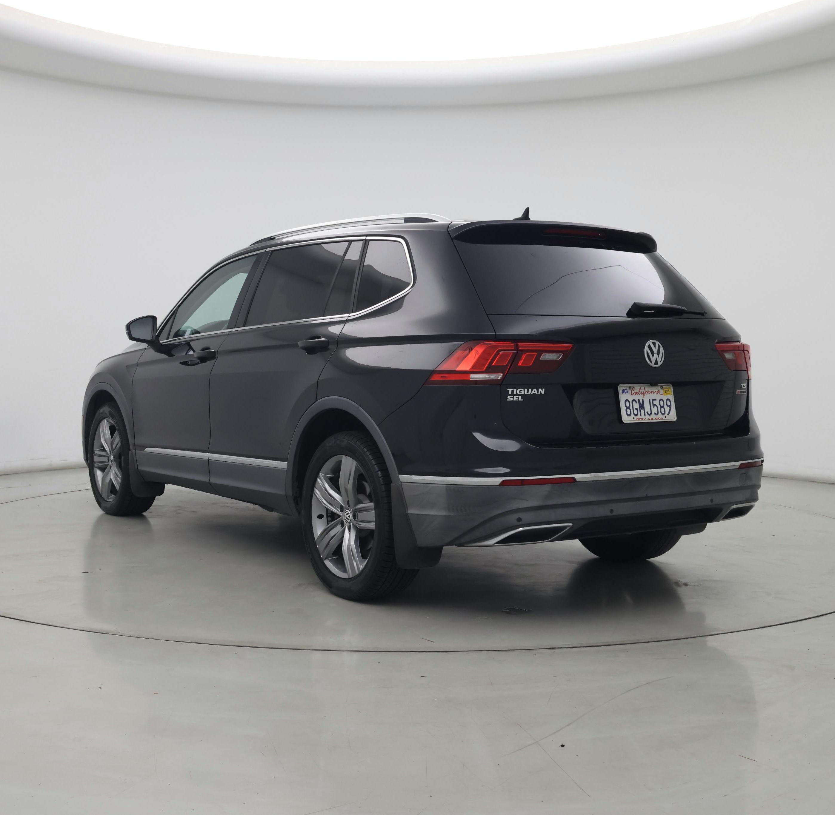 Thumbnail: 2018 Volkswagen Tiguan - 2