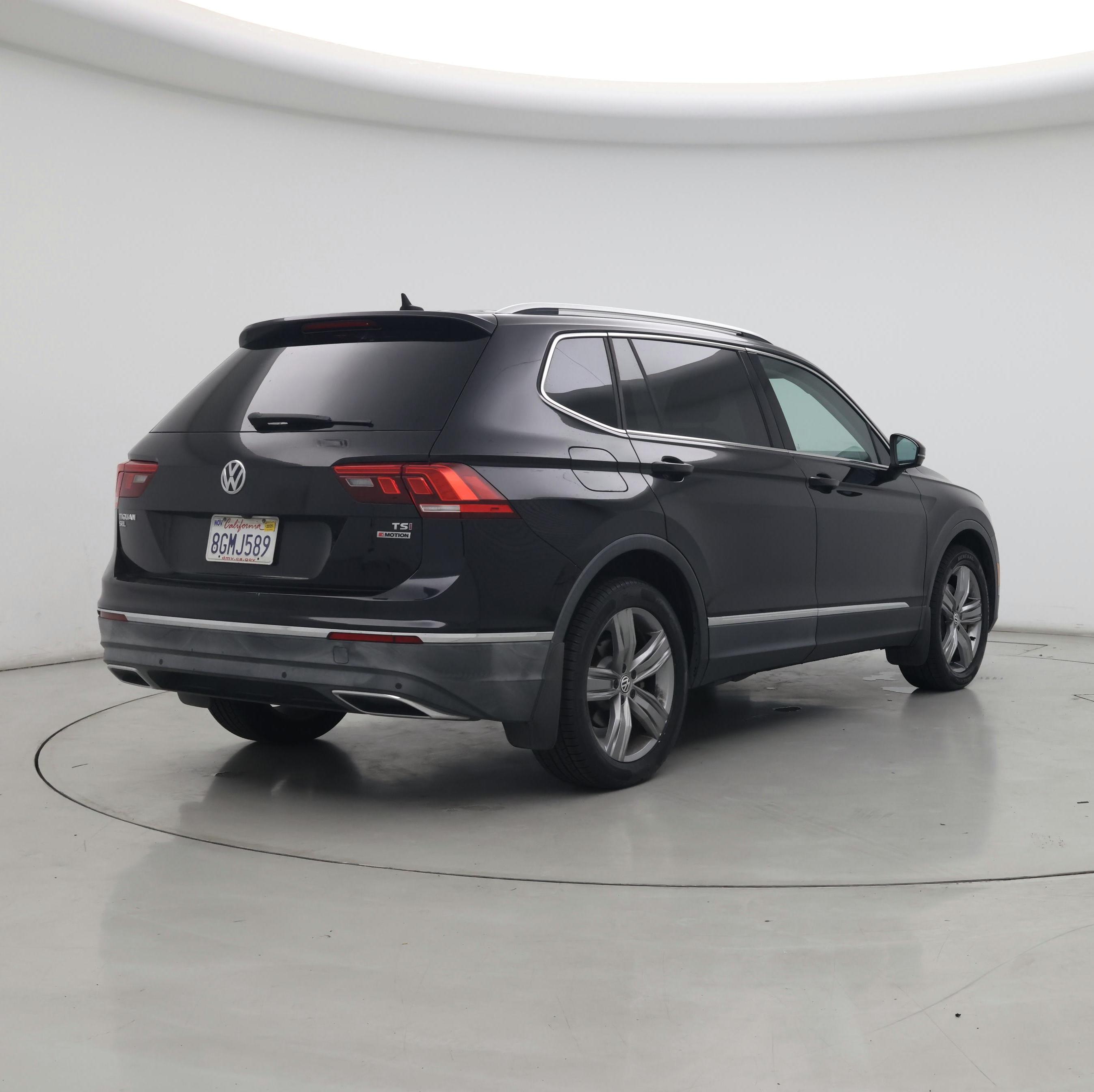 Thumbnail: 2018 Volkswagen Tiguan - 8