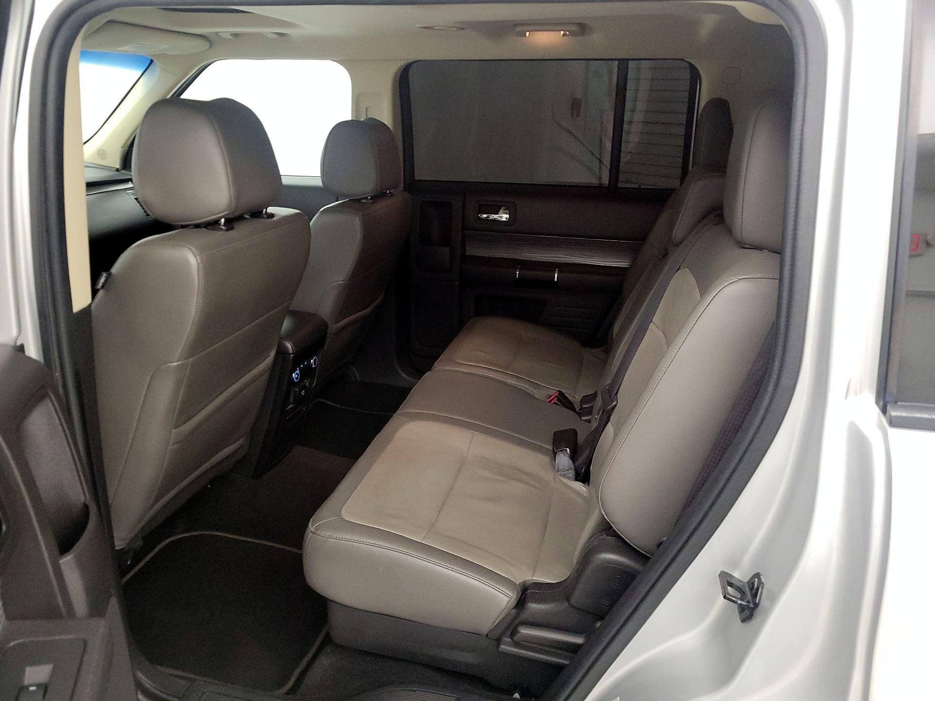 Thumbnail: 2019 Ford Flex - 18