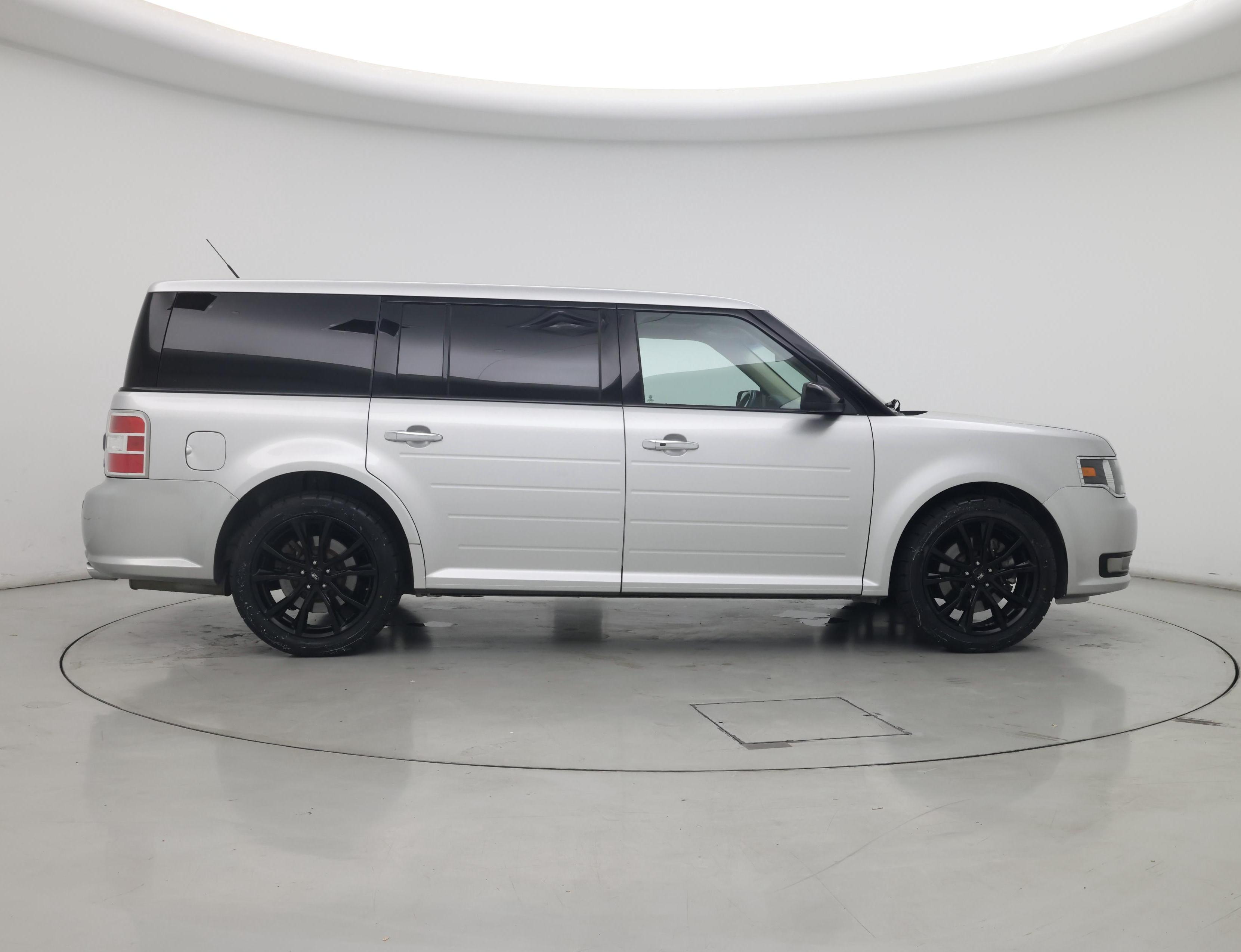 Thumbnail: 2019 Ford Flex - 7