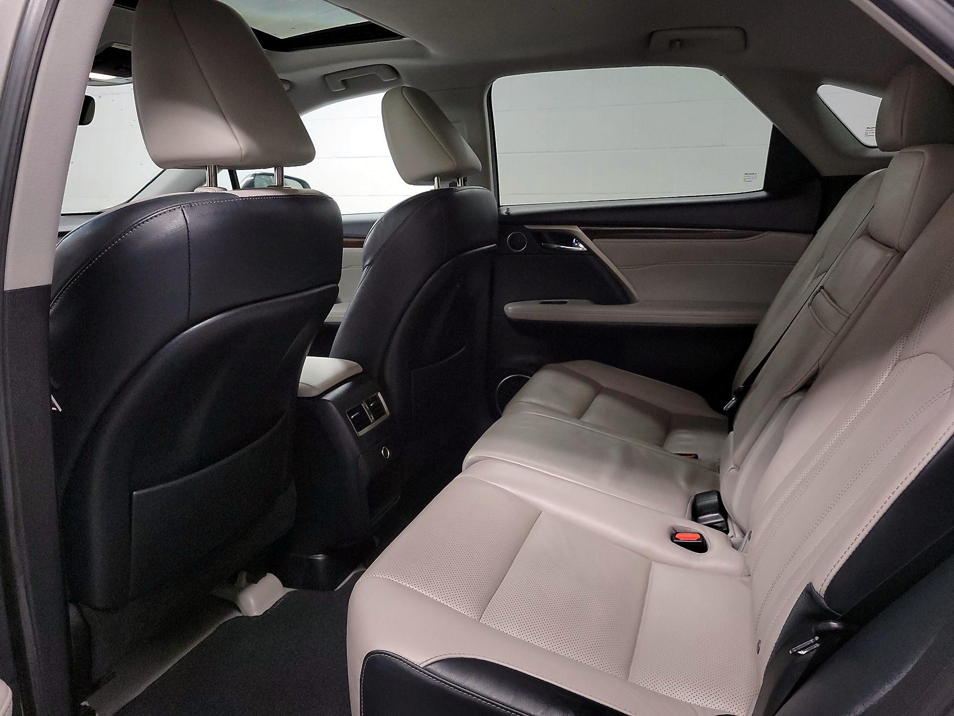 Thumbnail: 2019 Lexus RX - 19