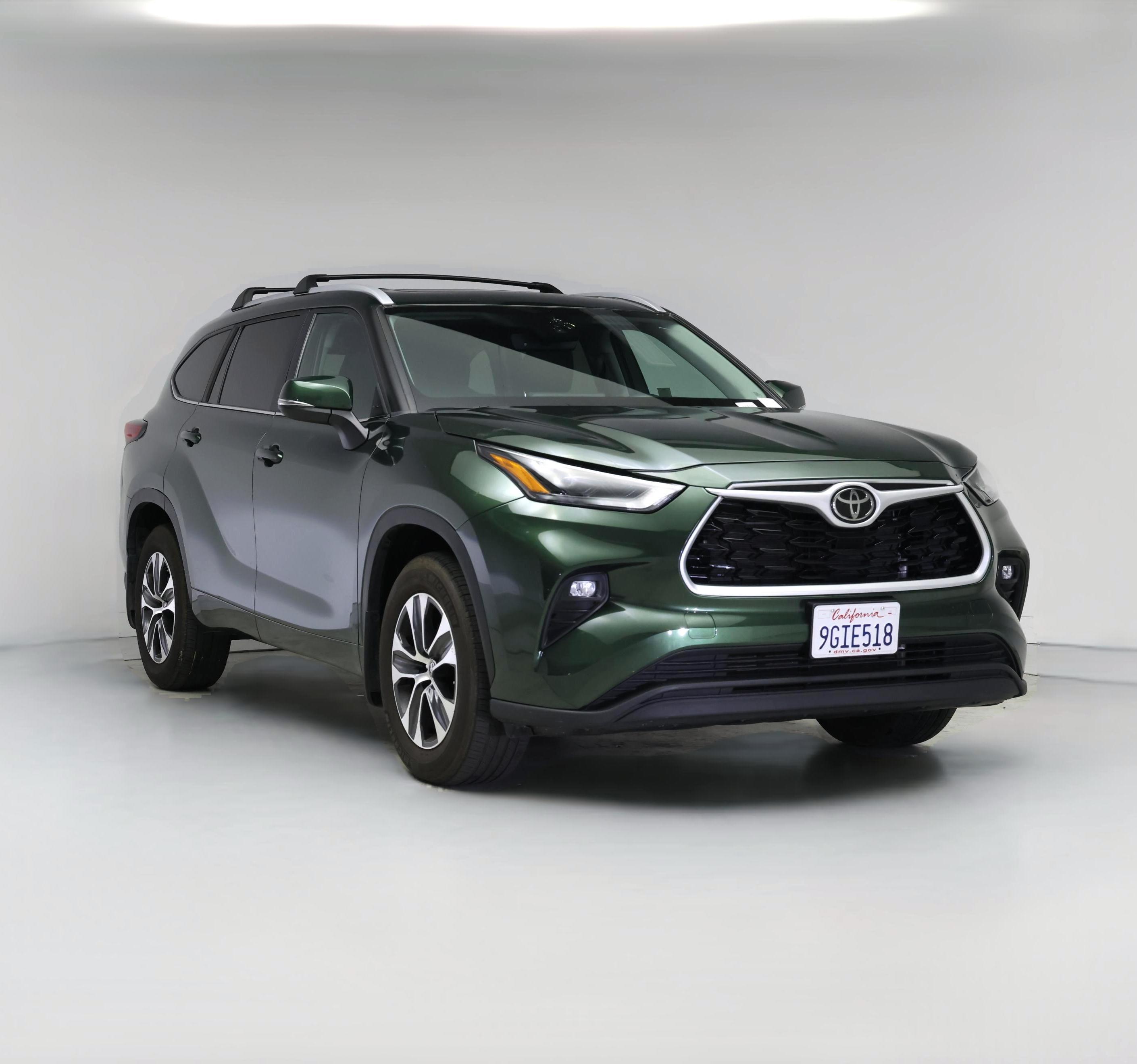 Thumbnail: 2023 Toyota Highlander - 1