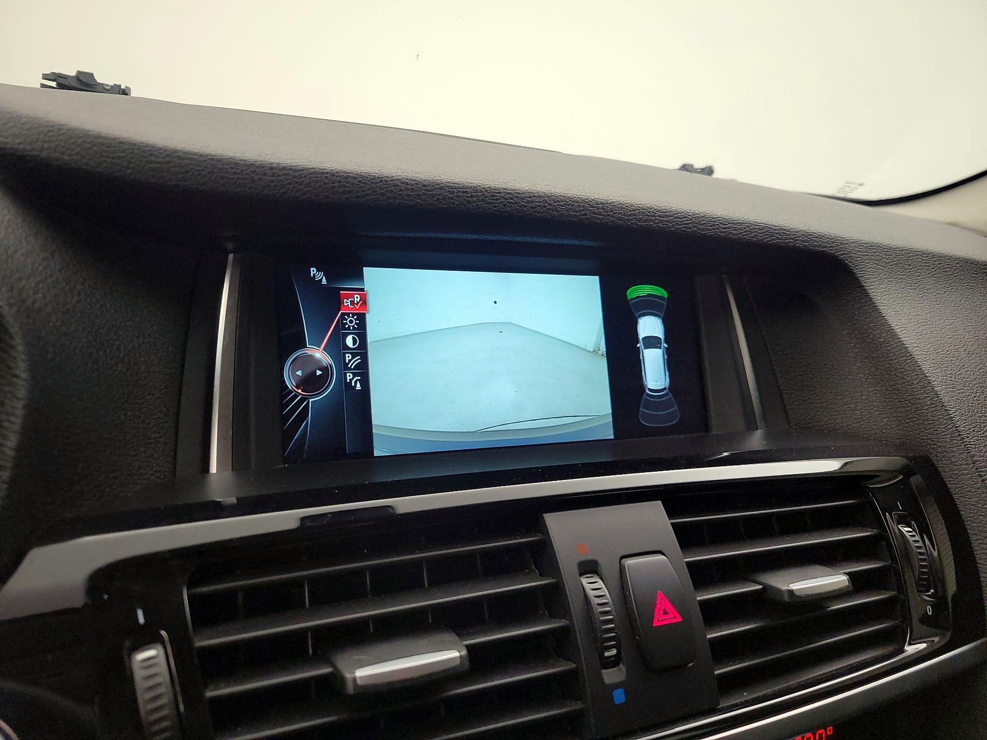 Thumbnail: 2016 BMW X3 - 14