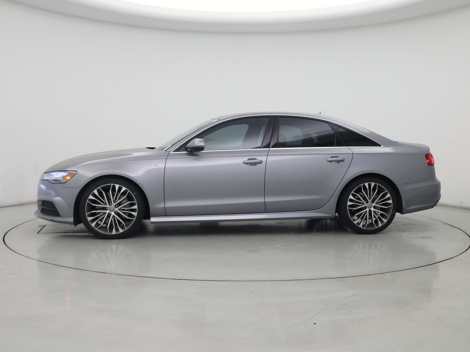 Image 4 of 2018 Audi A6 Premium Plus