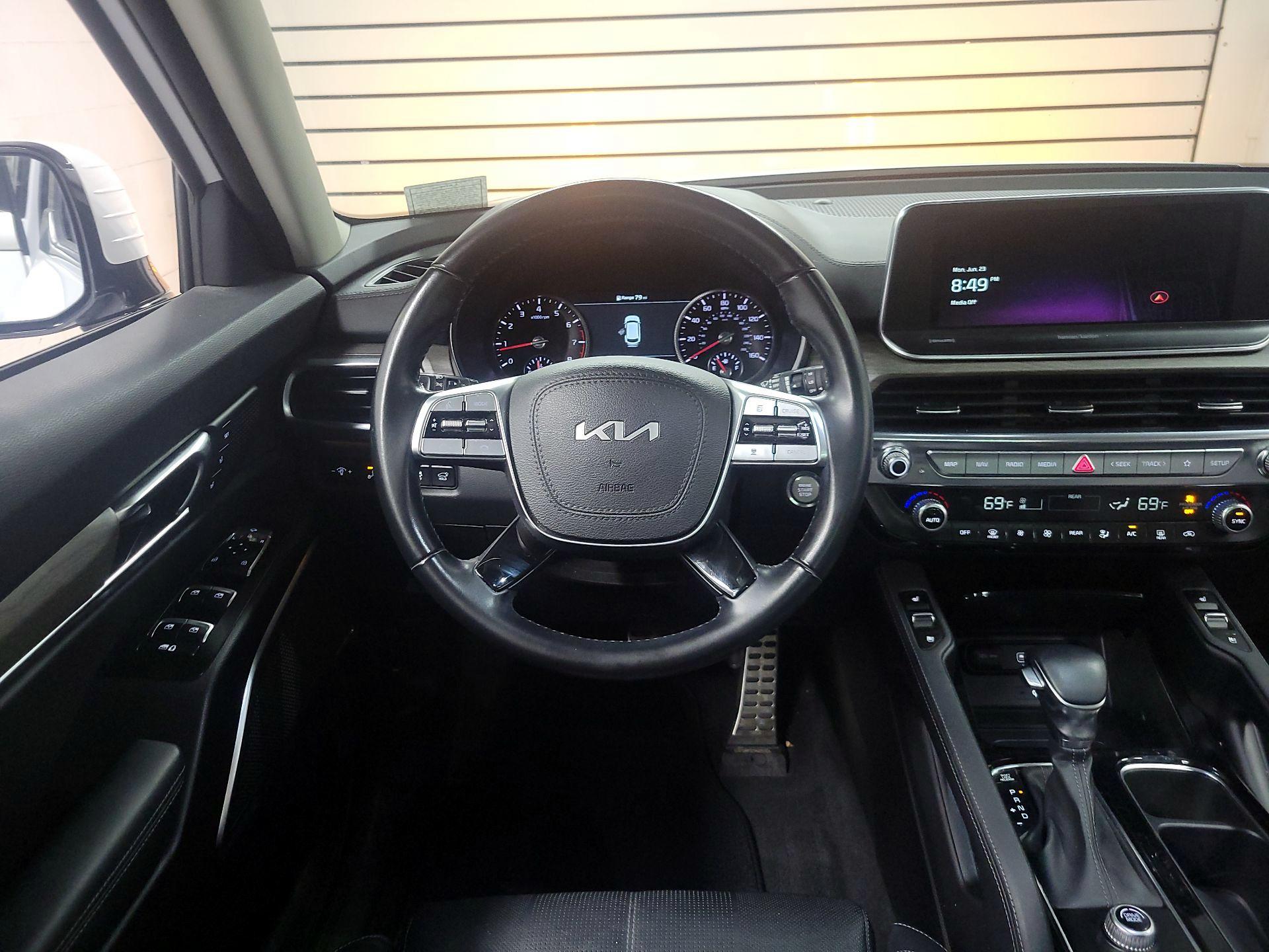 Thumbnail: 2022 Kia Telluride - 10
