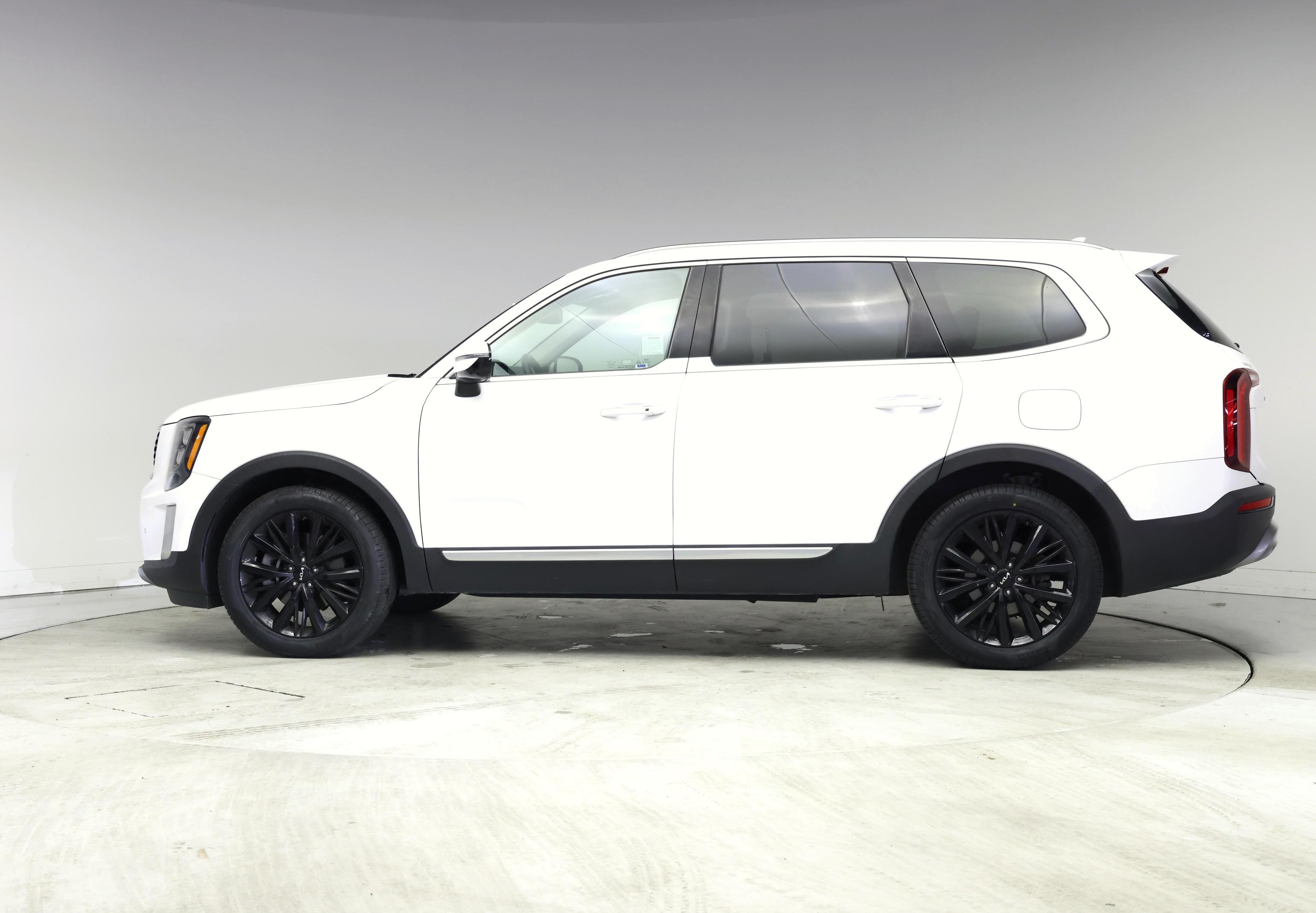 Thumbnail: 2022 Kia Telluride - 3