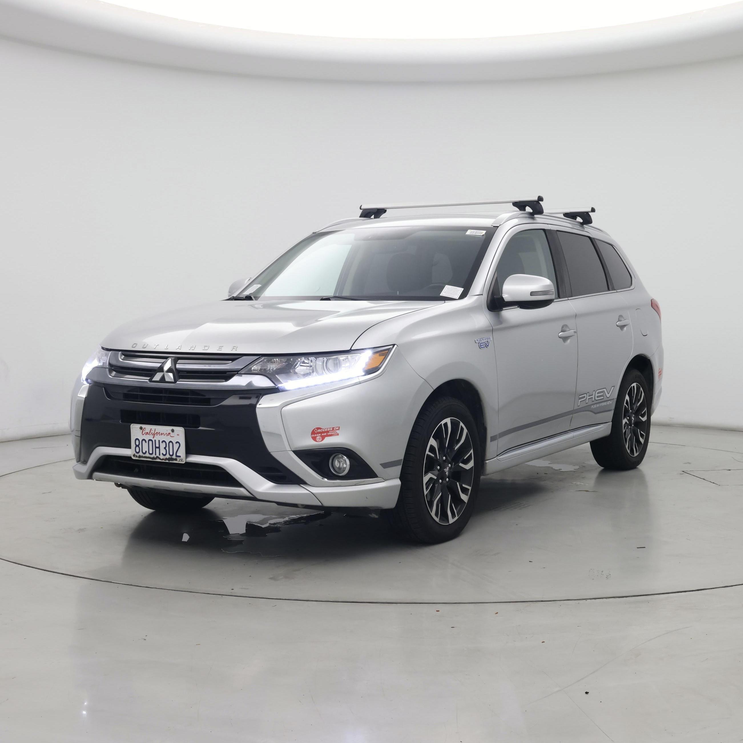 Thumbnail: 2018 Mitsubishi Outlander - 4