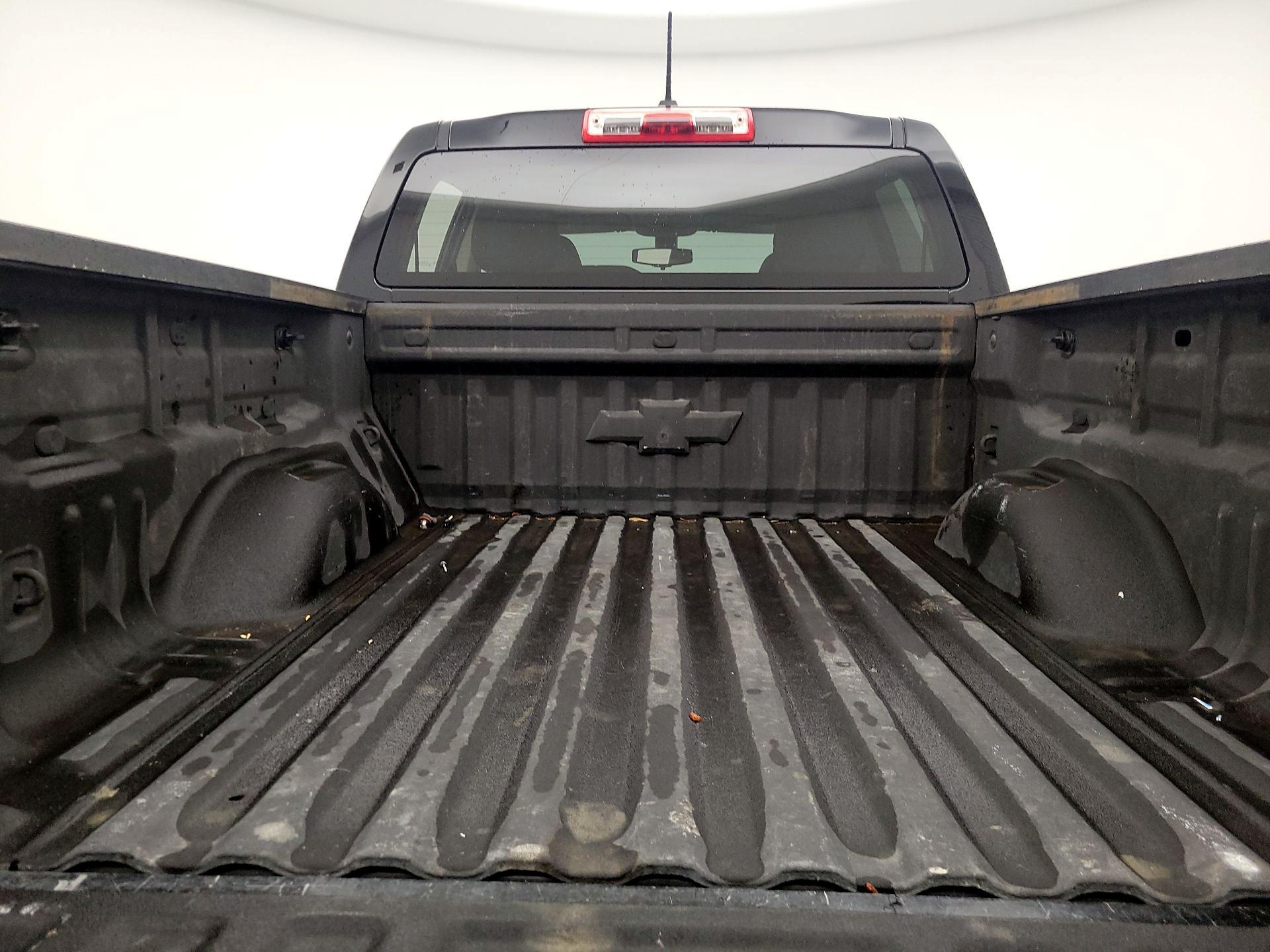 Thumbnail: 2015 Chevrolet Colorado - 19
