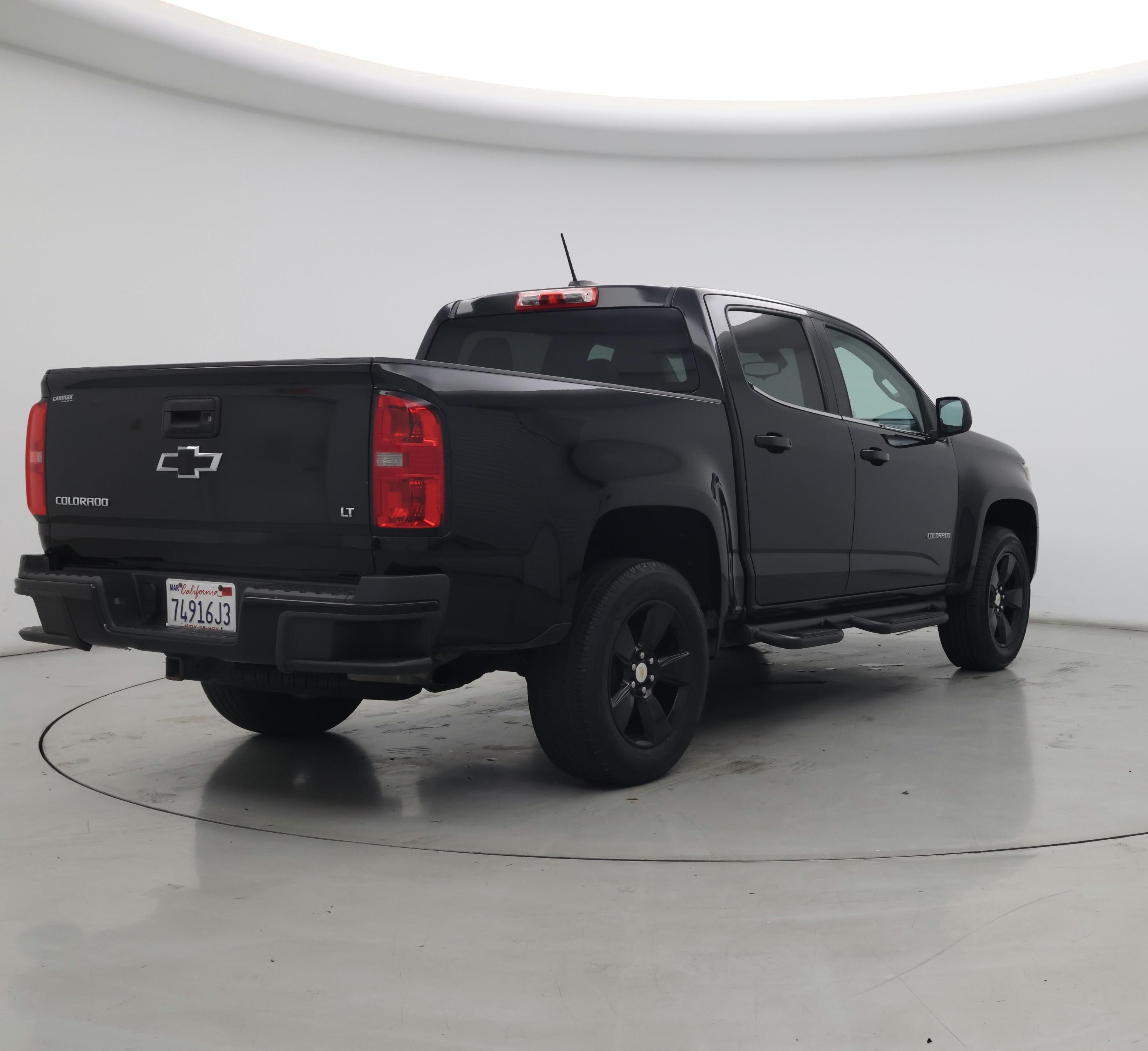 Thumbnail: 2015 Chevrolet Colorado - 8