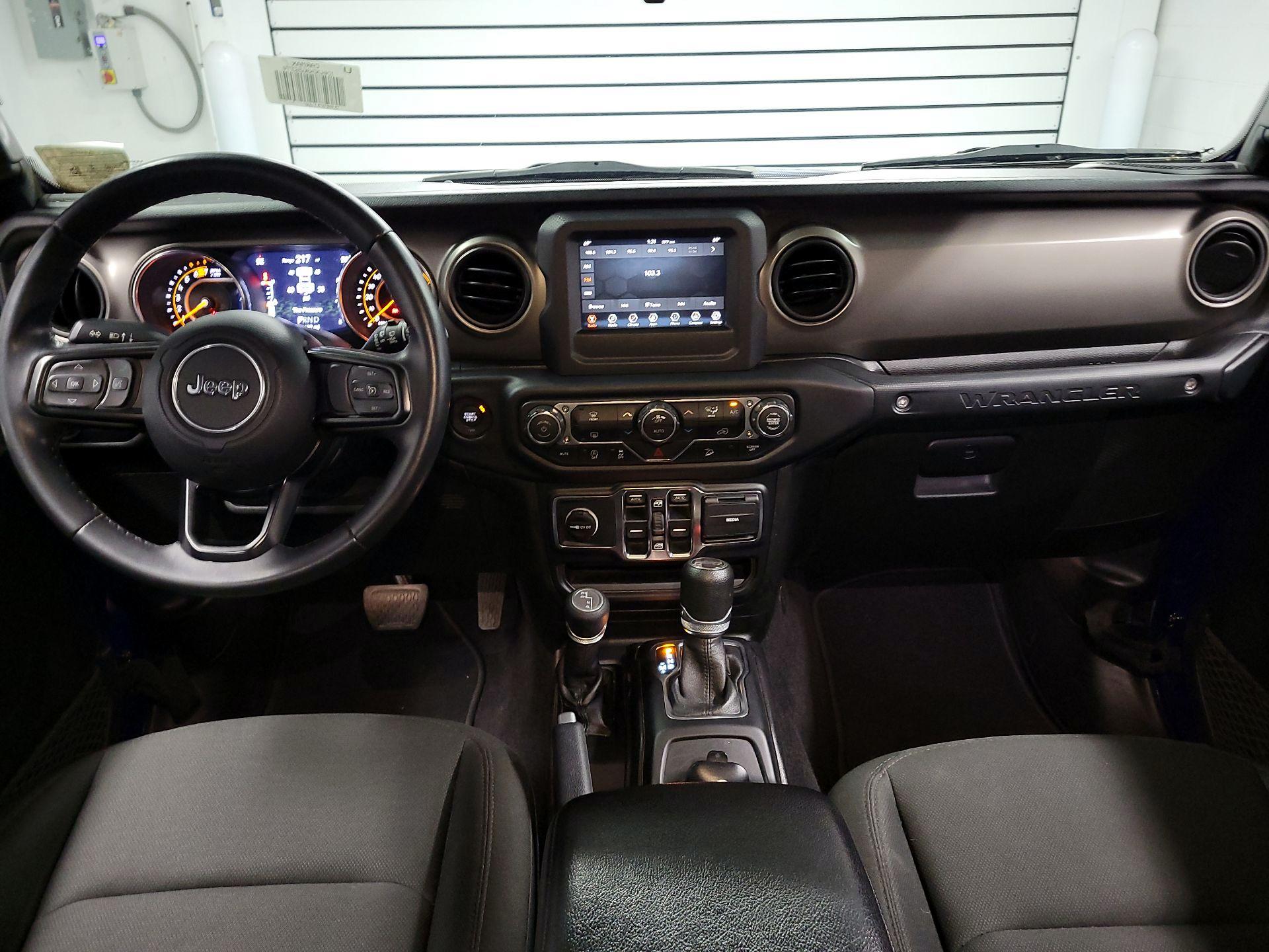 Thumbnail: 2019 Jeep Wrangler - 9