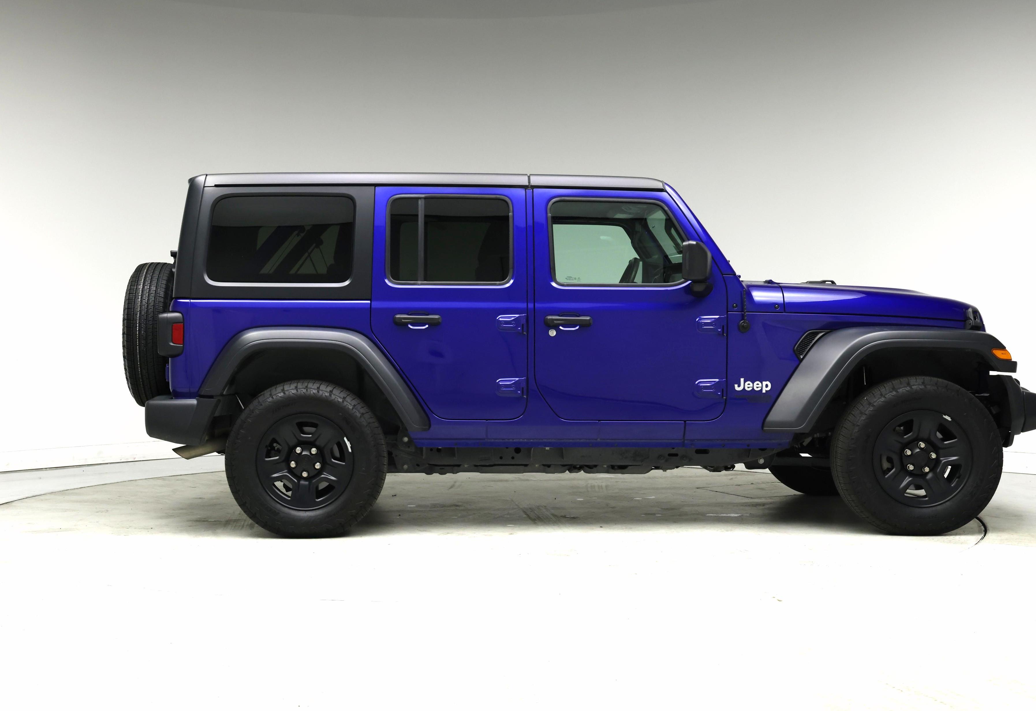 Thumbnail: 2019 Jeep Wrangler - 7