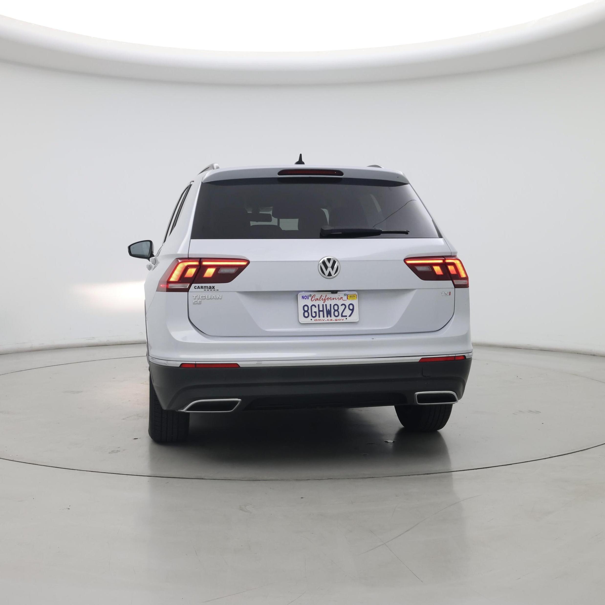 Thumbnail: 2018 Volkswagen Tiguan - 6