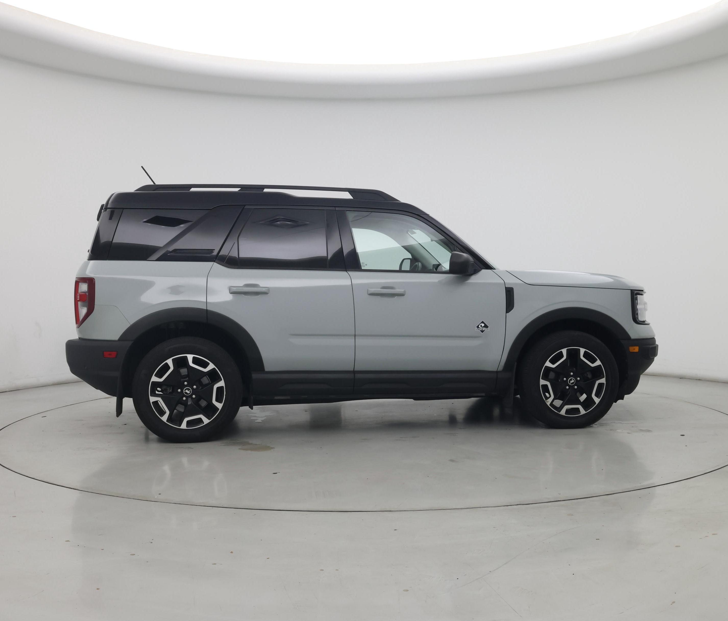 Thumbnail: 2021 Ford Bronco Sport - 7