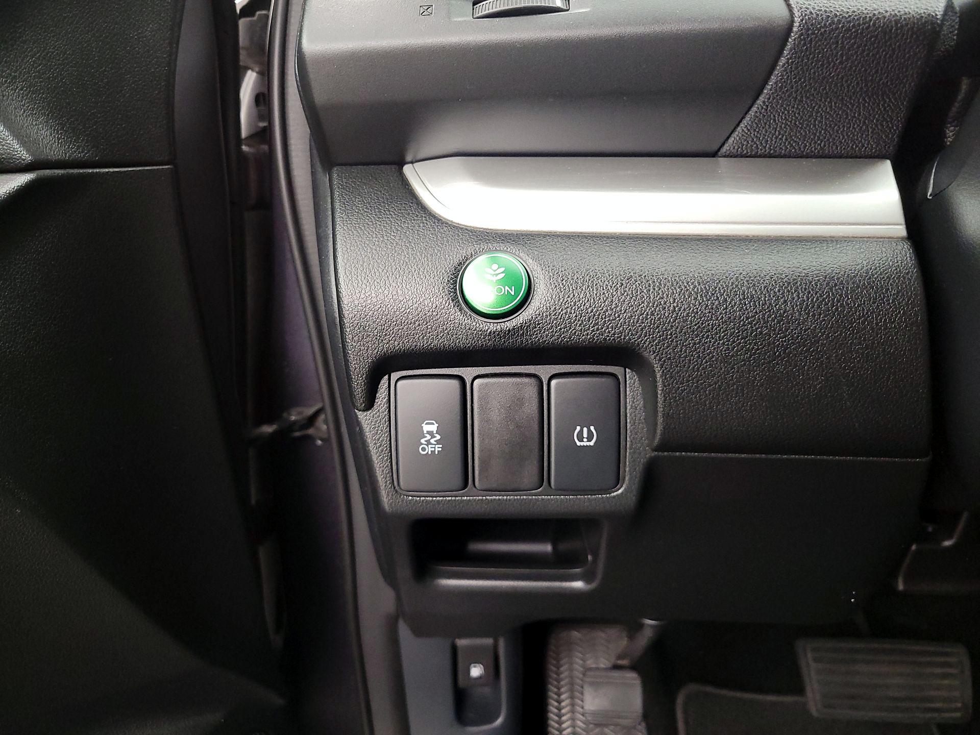 Thumbnail: 2016 Honda CR-V - 13